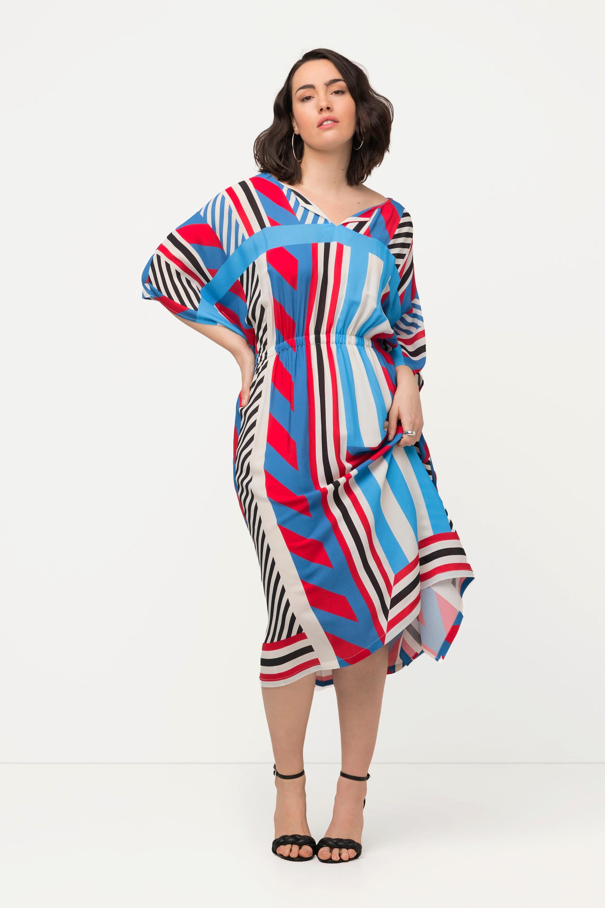 Ulla Popken Midikleid Grafisch Oversized Rundhals Halbarm