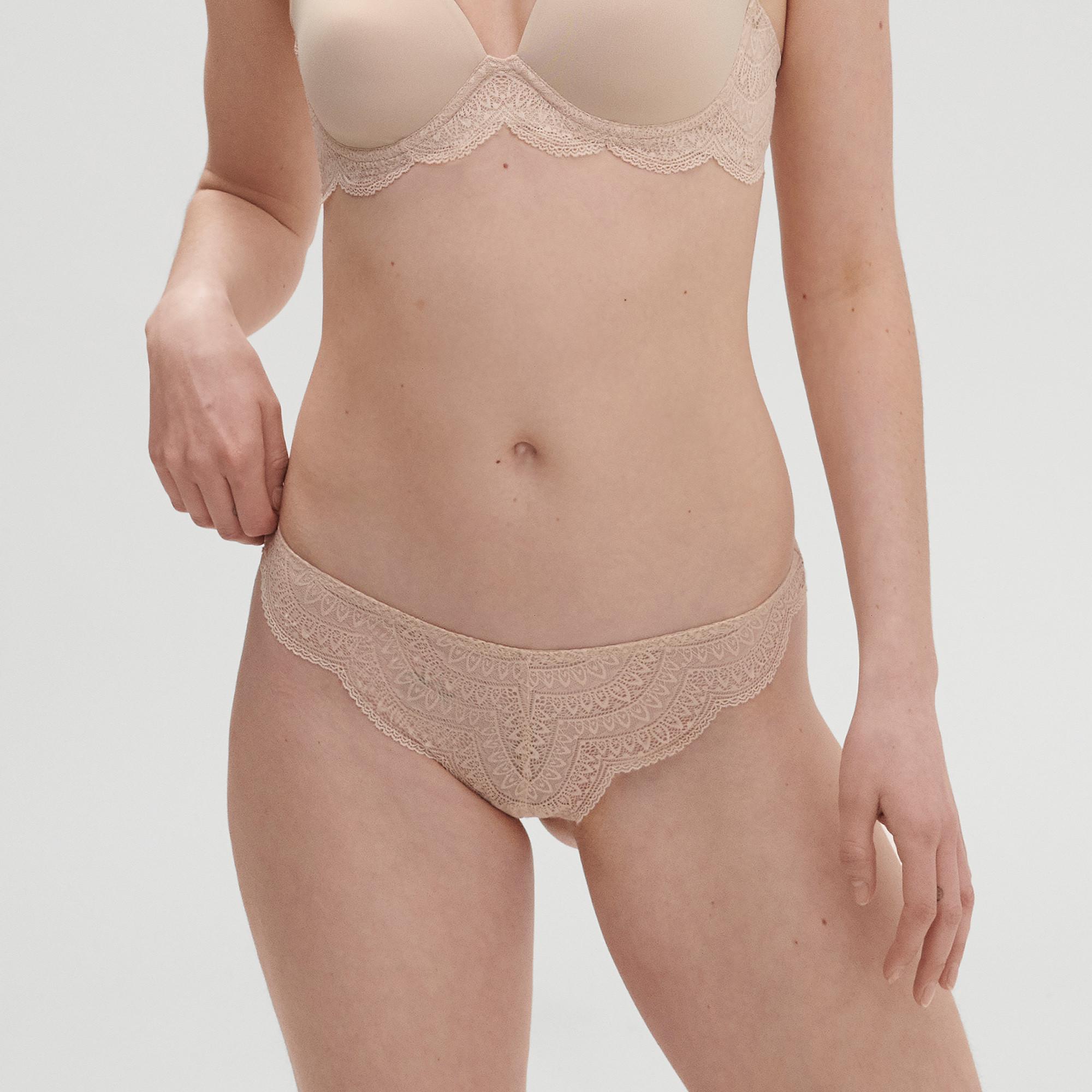 SIMONE PERELE KARMA String