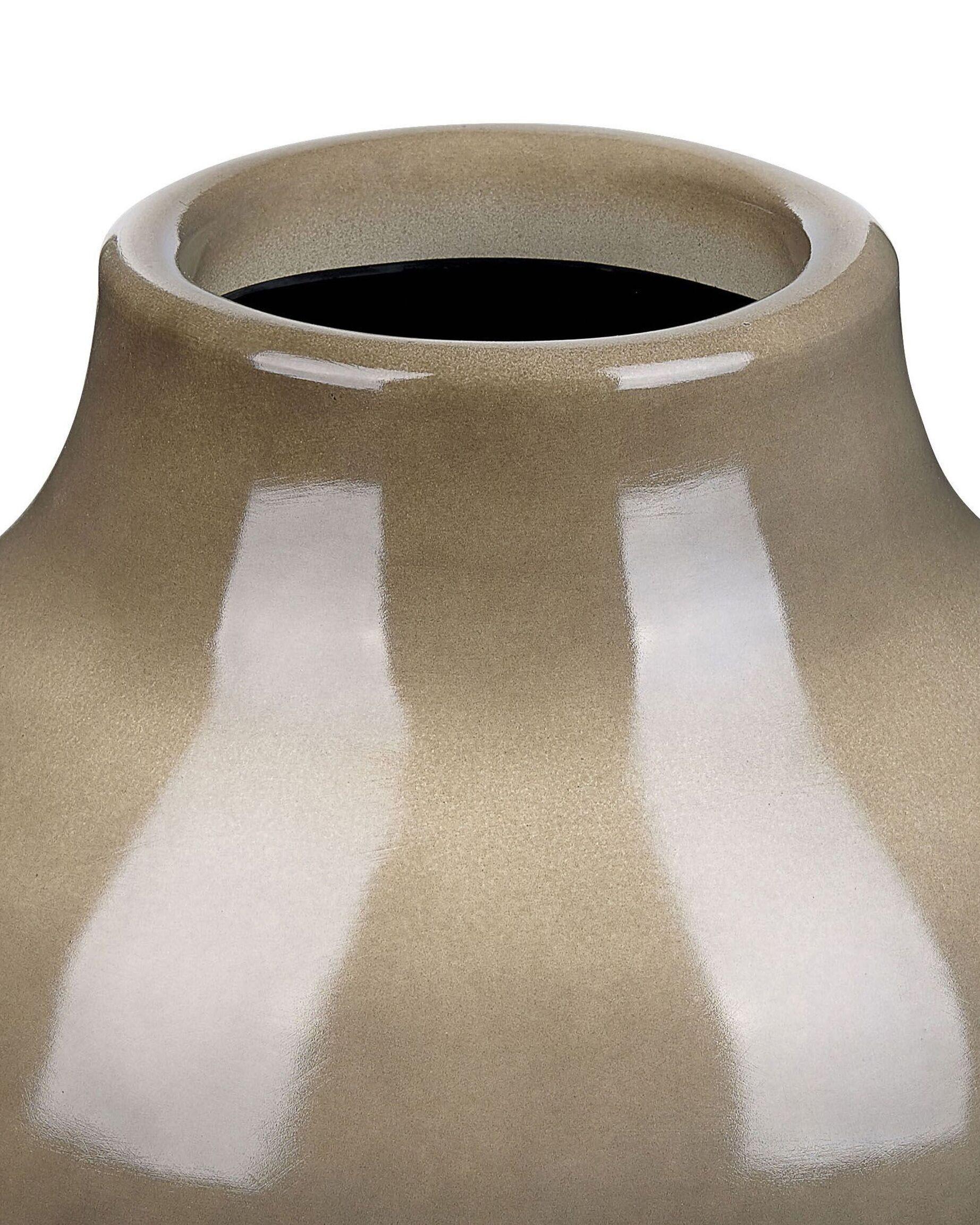 Beliani Blumenvase aus Terrakotta Klassisch MAGAN