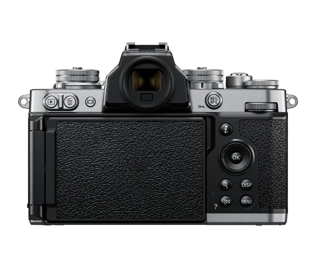 Nikon Z fc + 28 SE-kit
