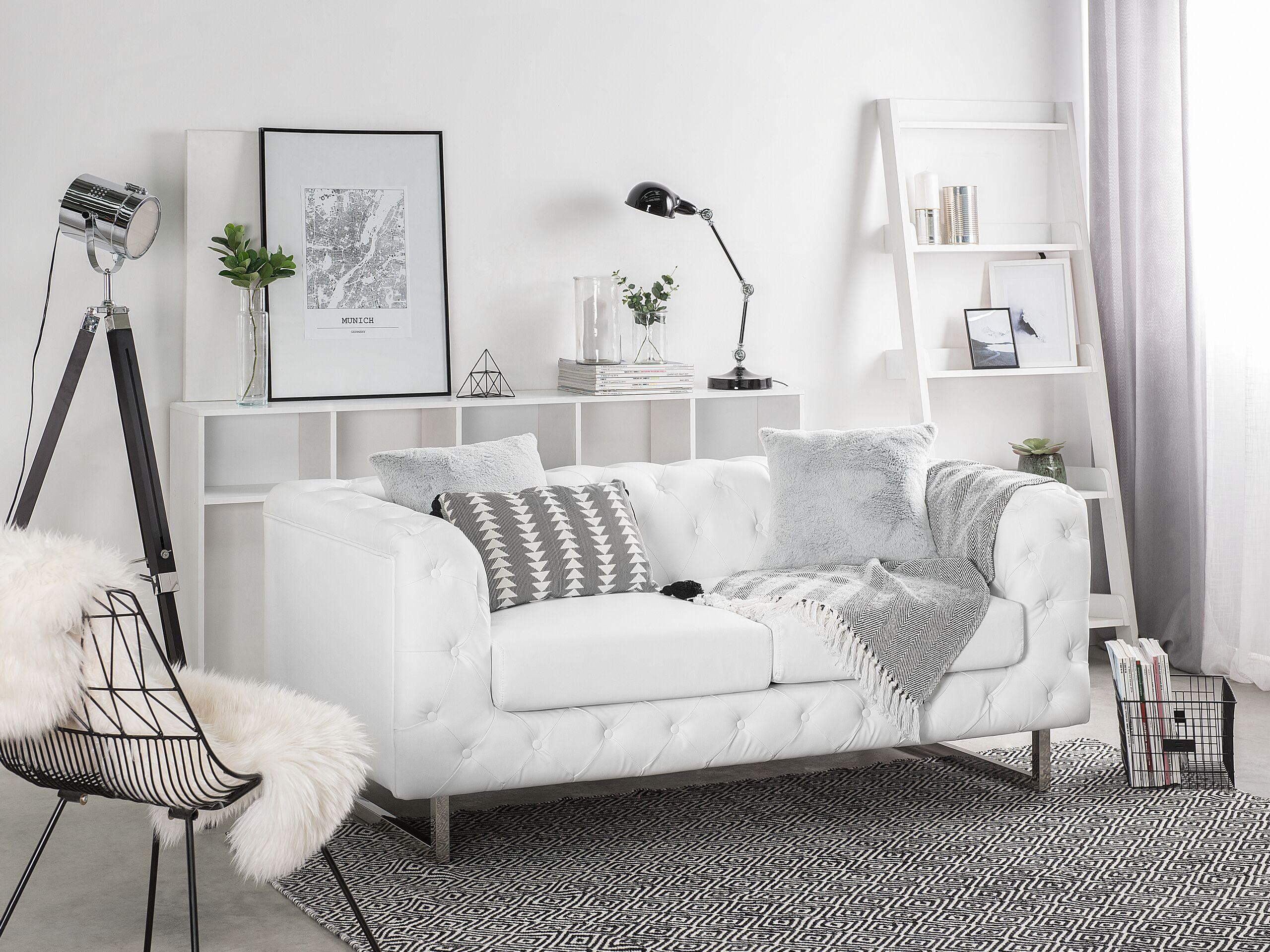 Beliani 2 Sitzer Sofa aus Kunstleder Glamourös VISSLAND