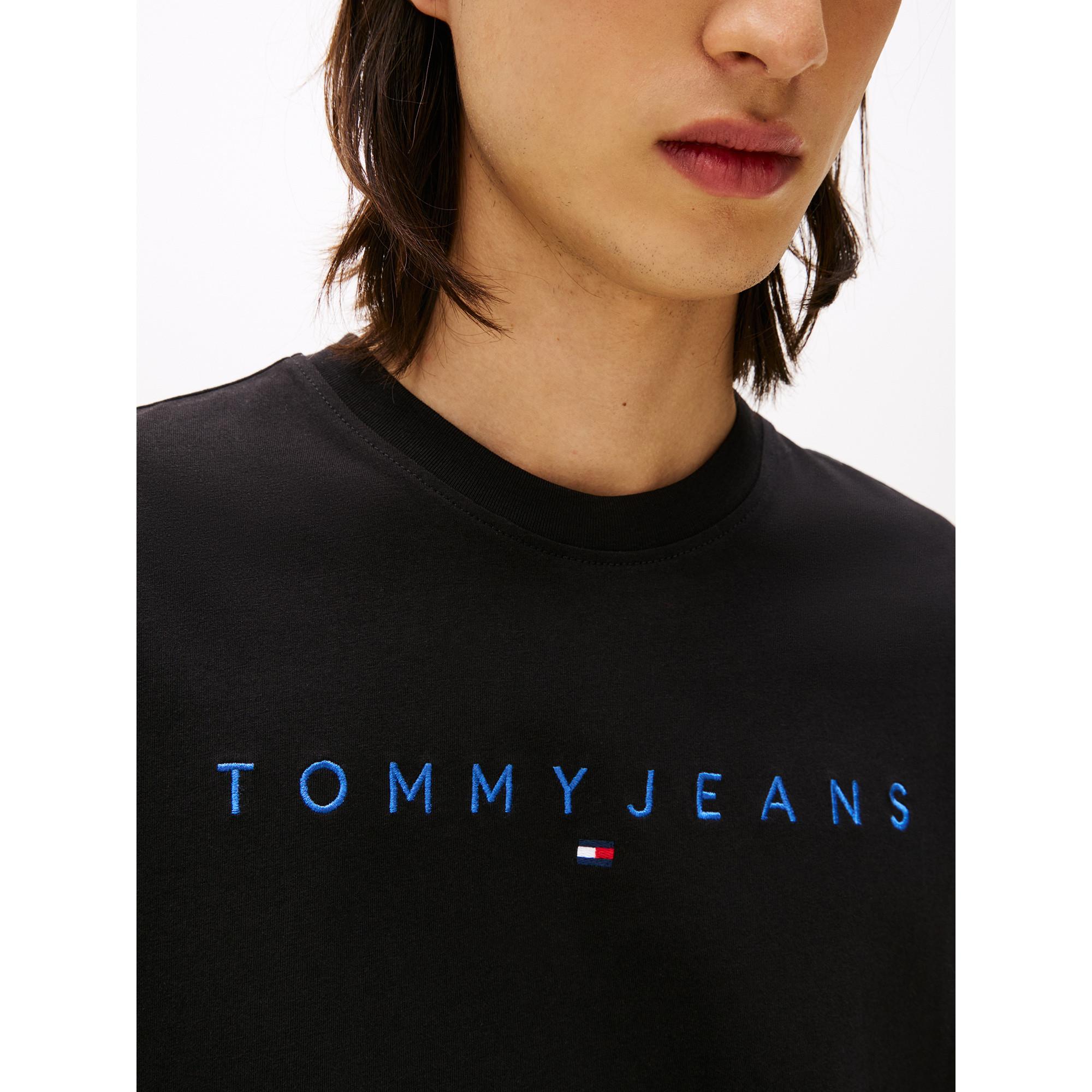 TOMMY JEANS T-Shirt mit aufgesticktem Logo