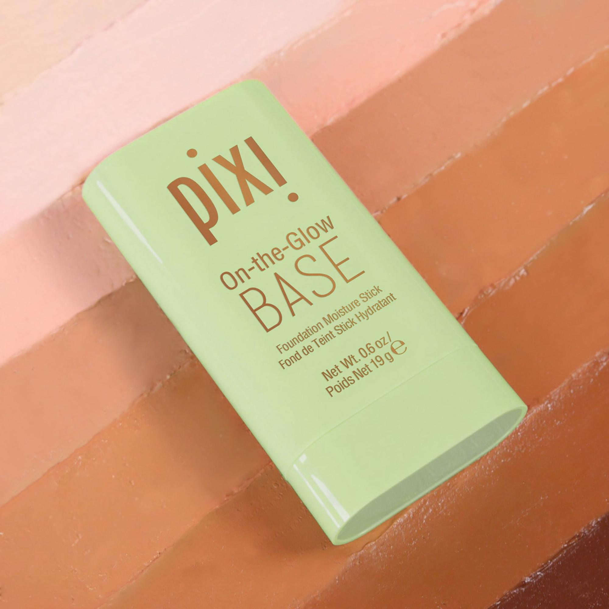 PIXI On-the-Glow BASE - Feuchtigkeitsspendende Foundation