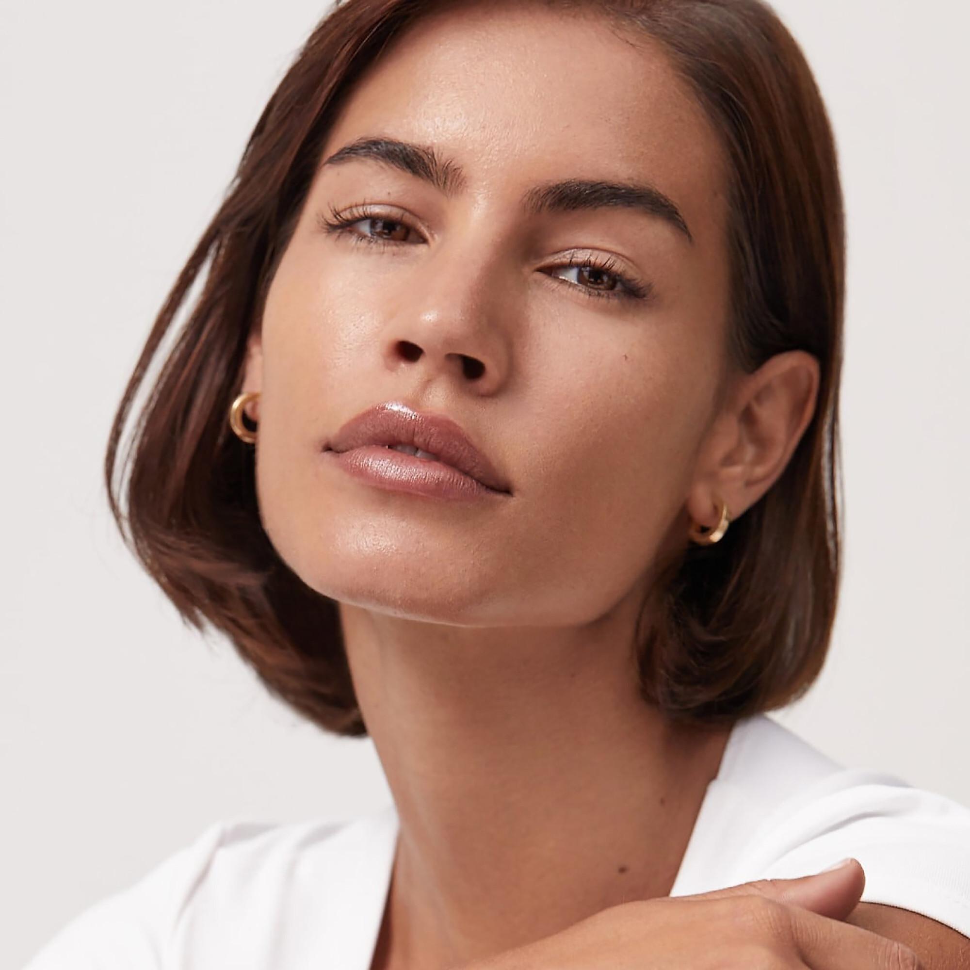 SUMMER FRIDAYS Sheer Skin Tint - Hyaluronsäure + Squalan