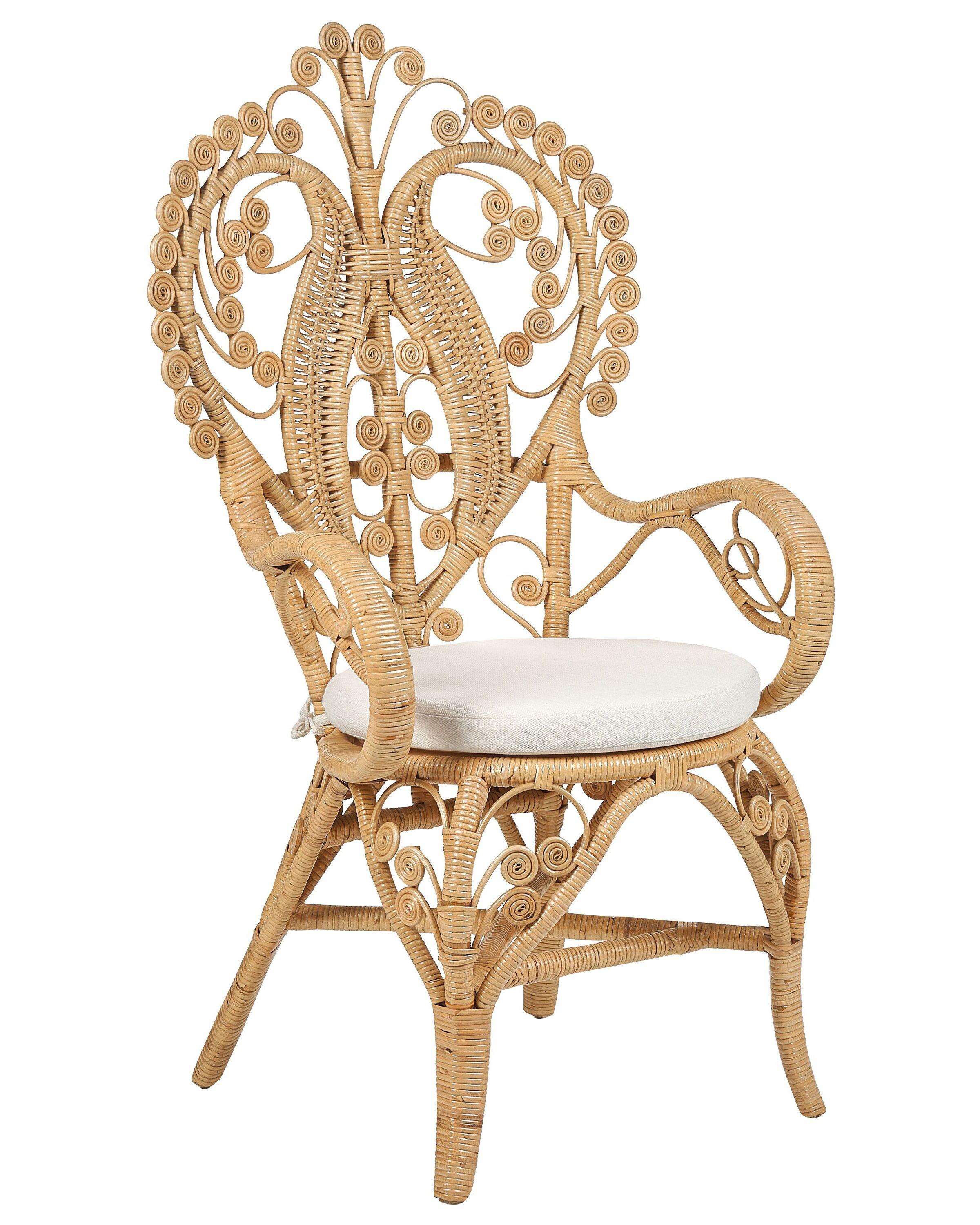 Beliani Pfauenstuhl aus Rattan Boho CARRARA
