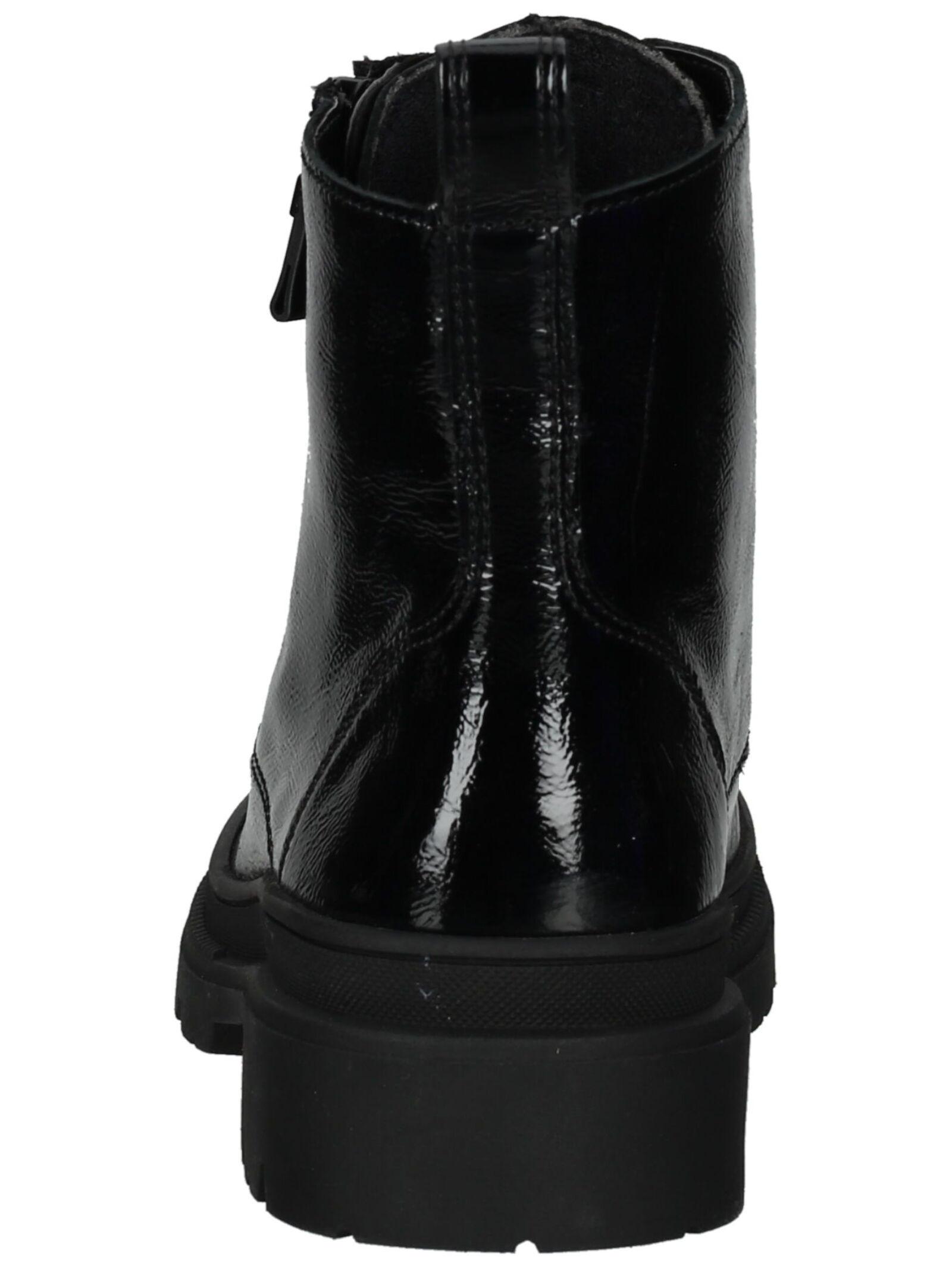 ara Stiefelette