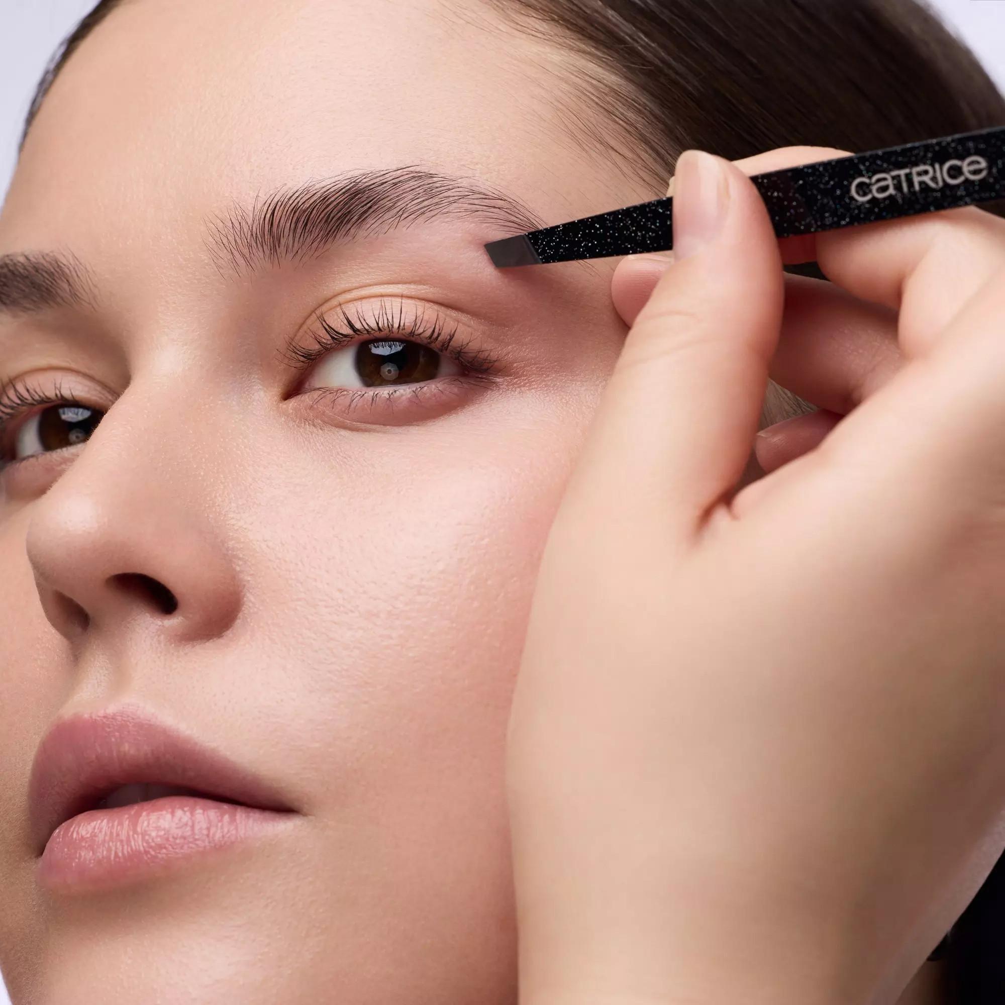 CATRICE Magic Perfectors Tweezer
