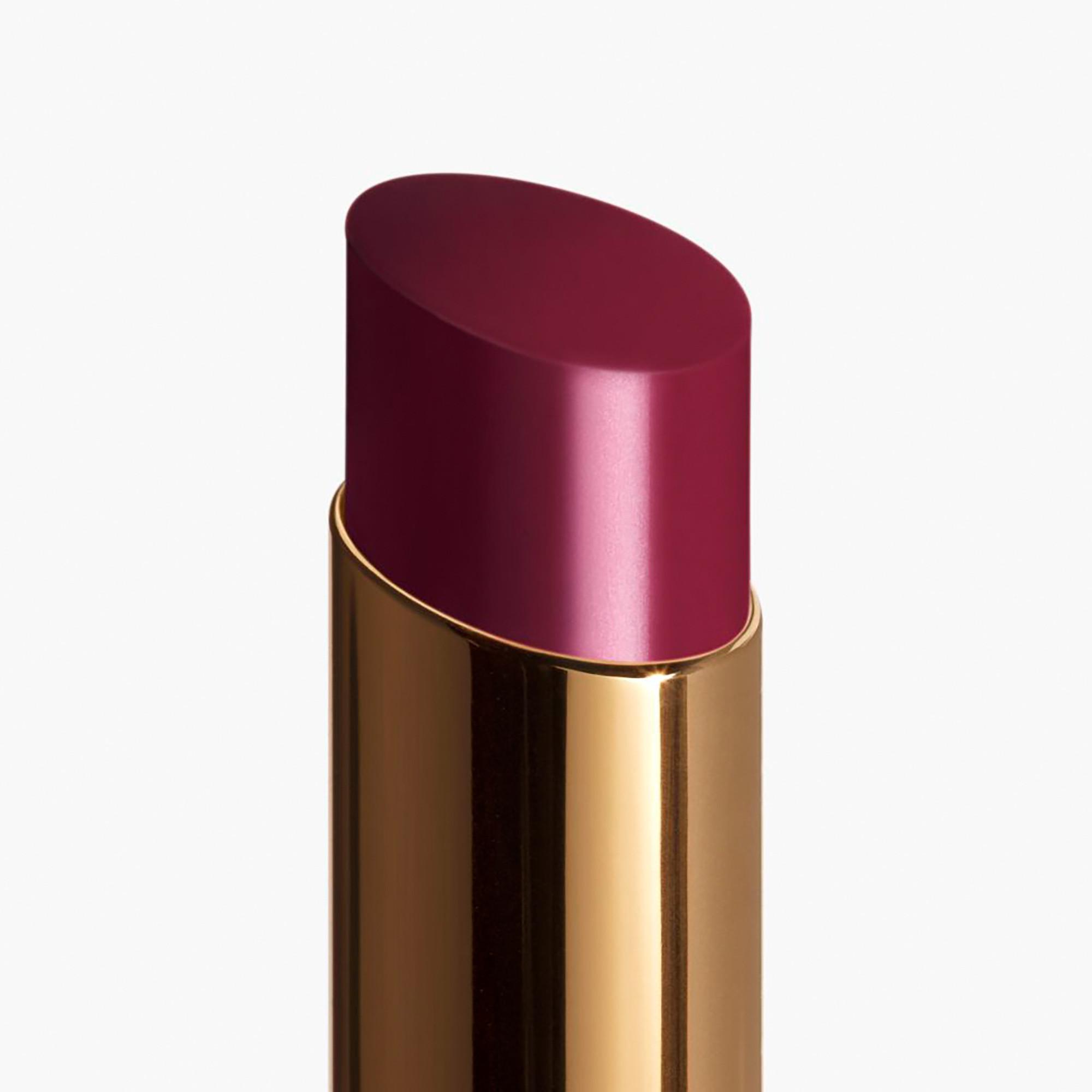 CHANEL ROUGE COCO FLASH colour, shine, intensity in a flash