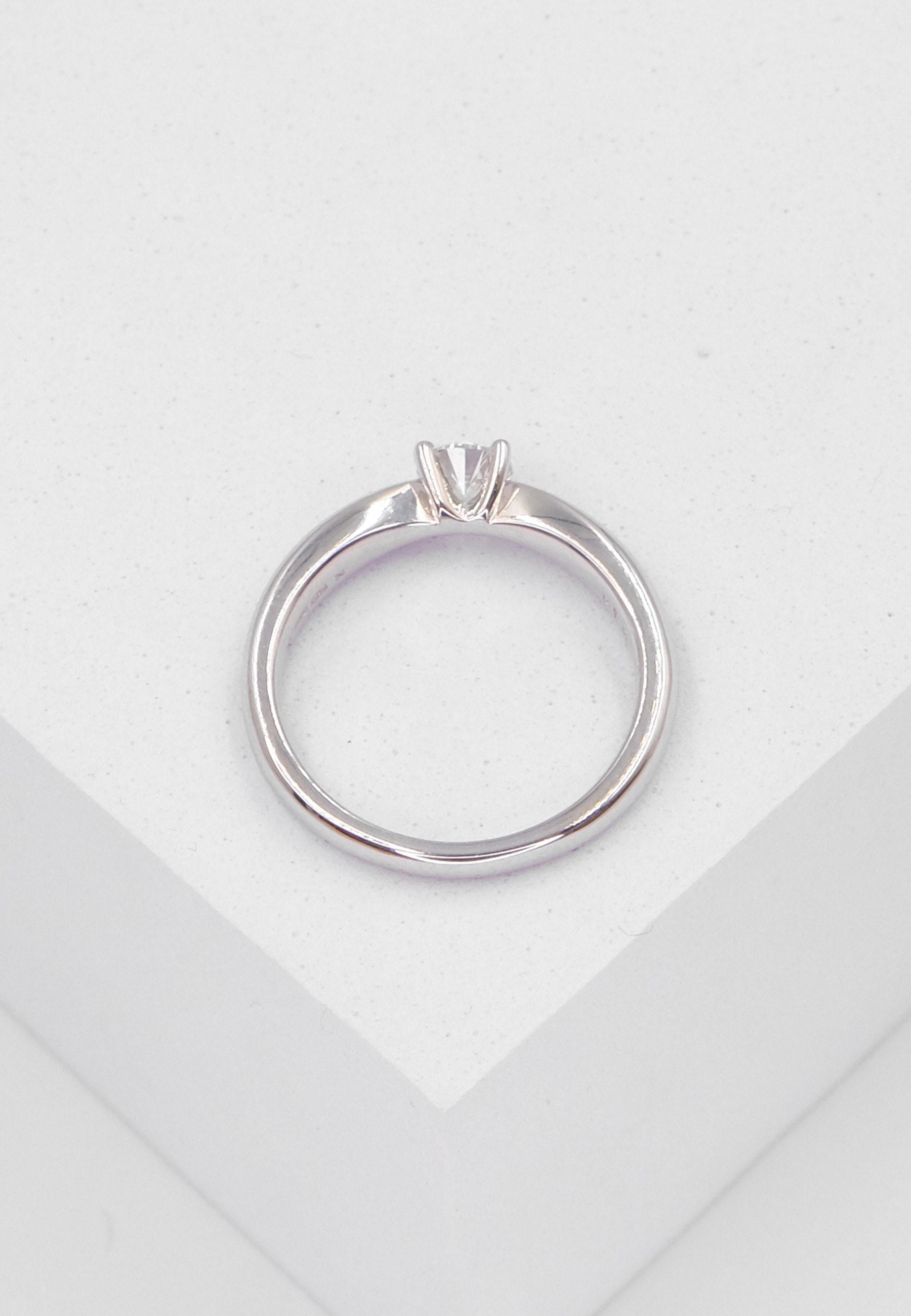 MUAU Schmuck Solitaire Ring Diamant 0.40ct. Weissgold 750