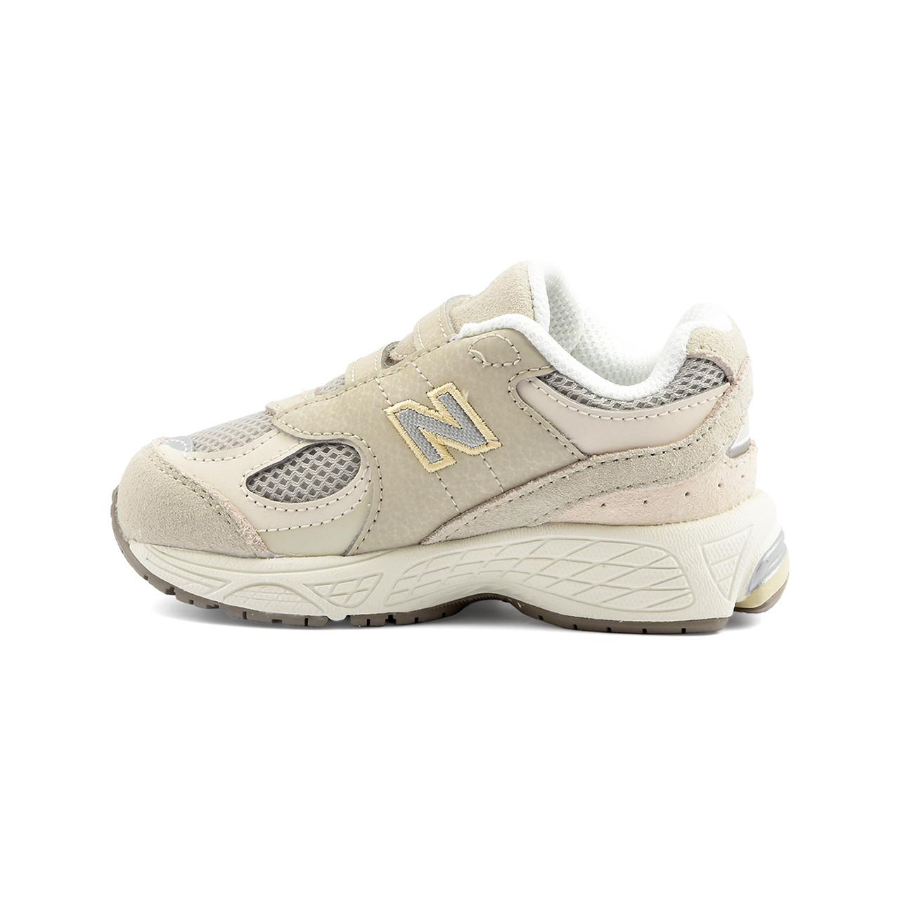 new balance 2002