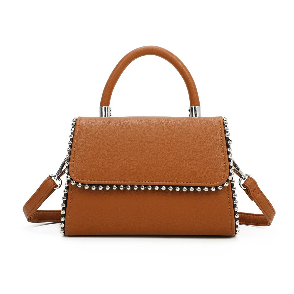 Gallantry Elegancy Clouté Handtasche