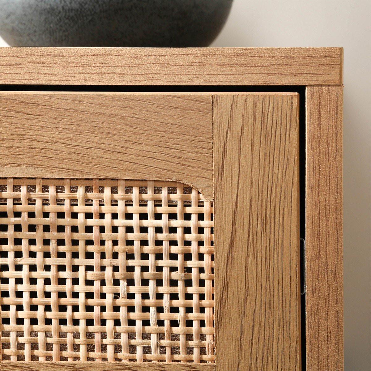 Calicosy Nachttisch mit Rattanfront, Schublade und einem Regal H50 cm - JAYA