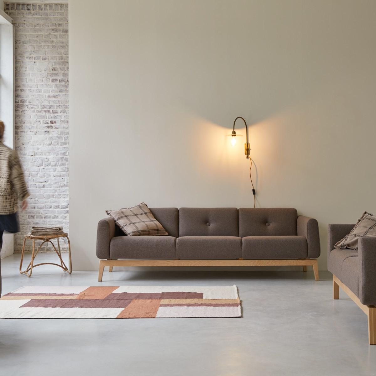 Tikamoon 3-Sitzer-Sofa mit massivem Eichenholzgestell undem Stoffbezug Bjorn
