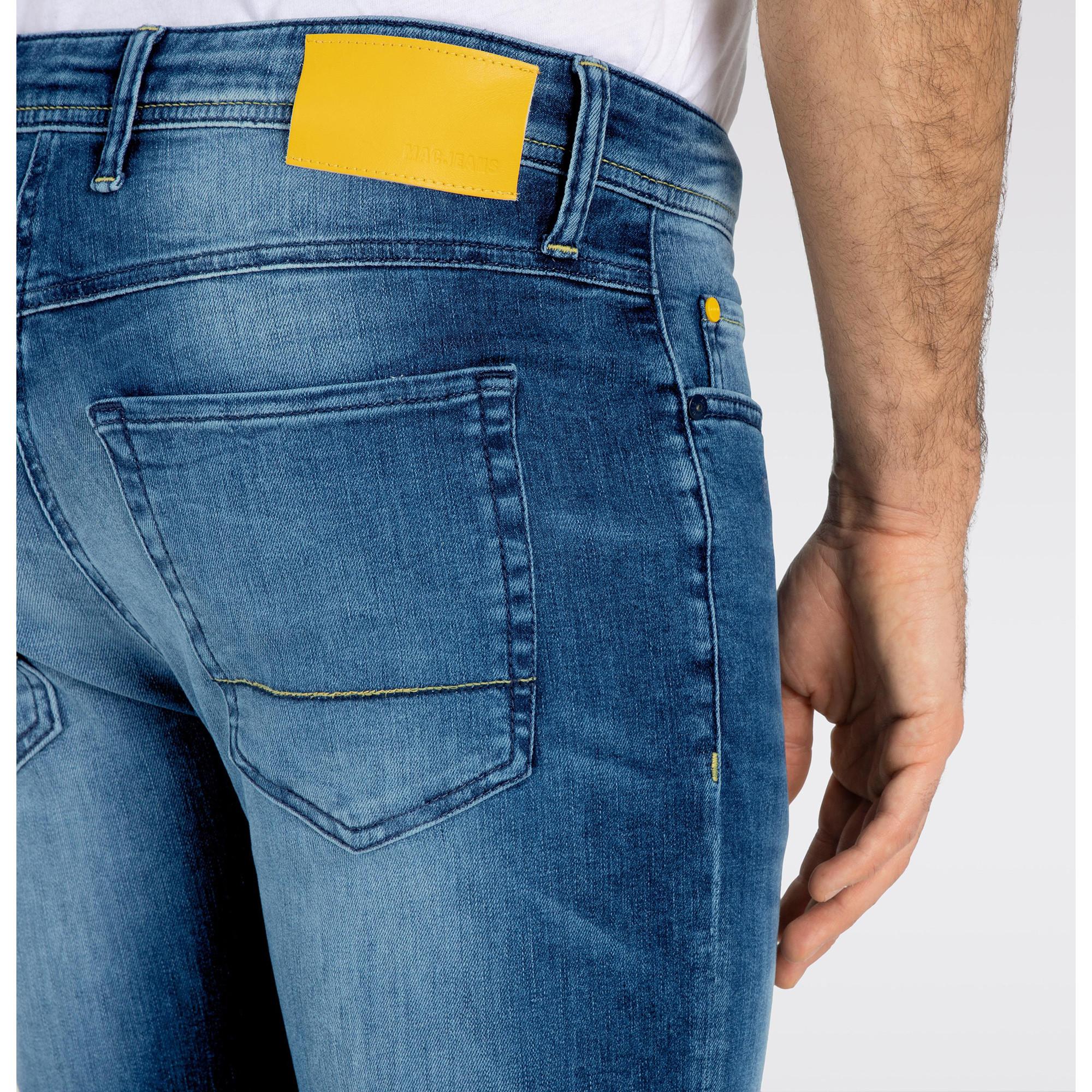 MAC Ultimate Driver Slim Fit Jeans