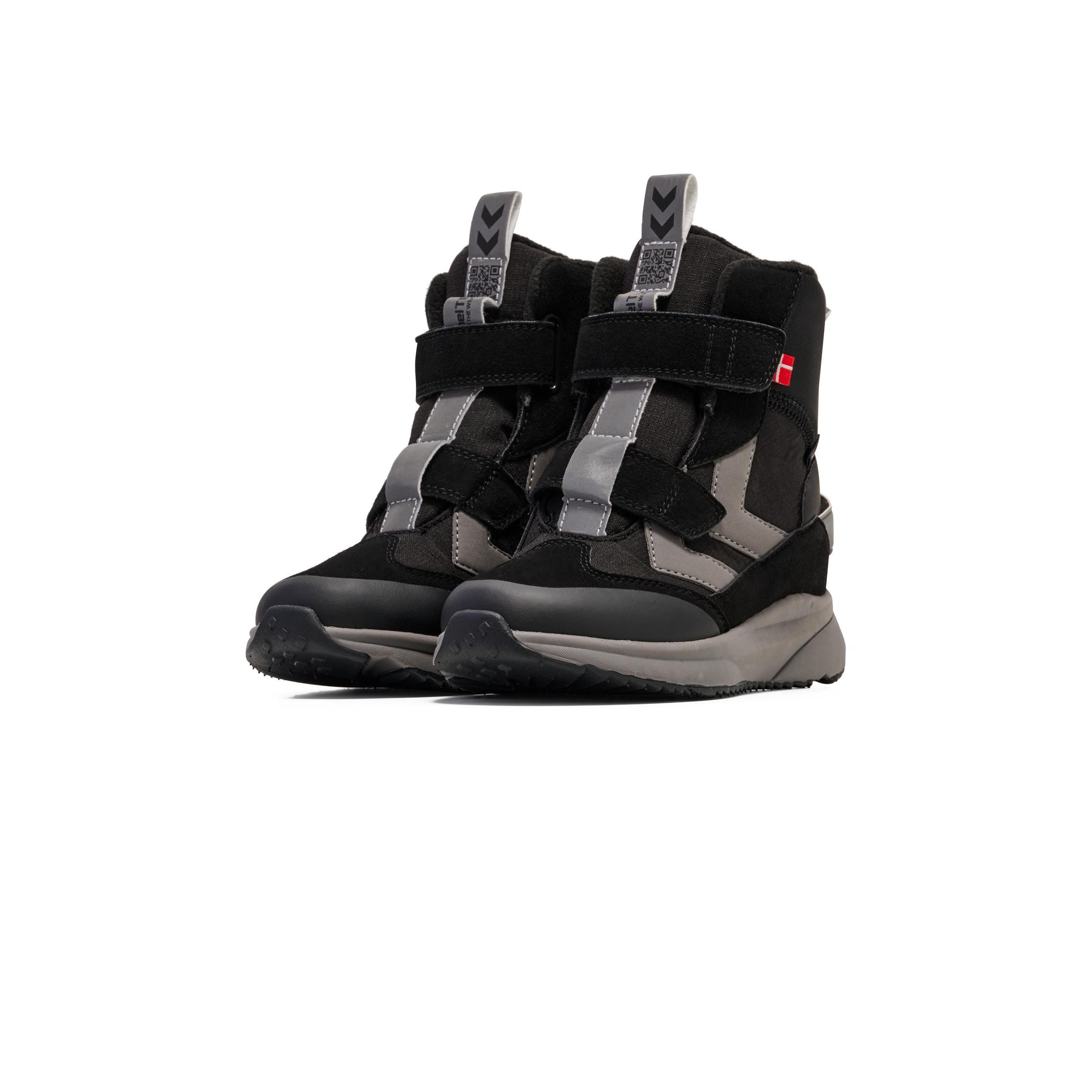 Hummel sneakers reach conquer super high tex