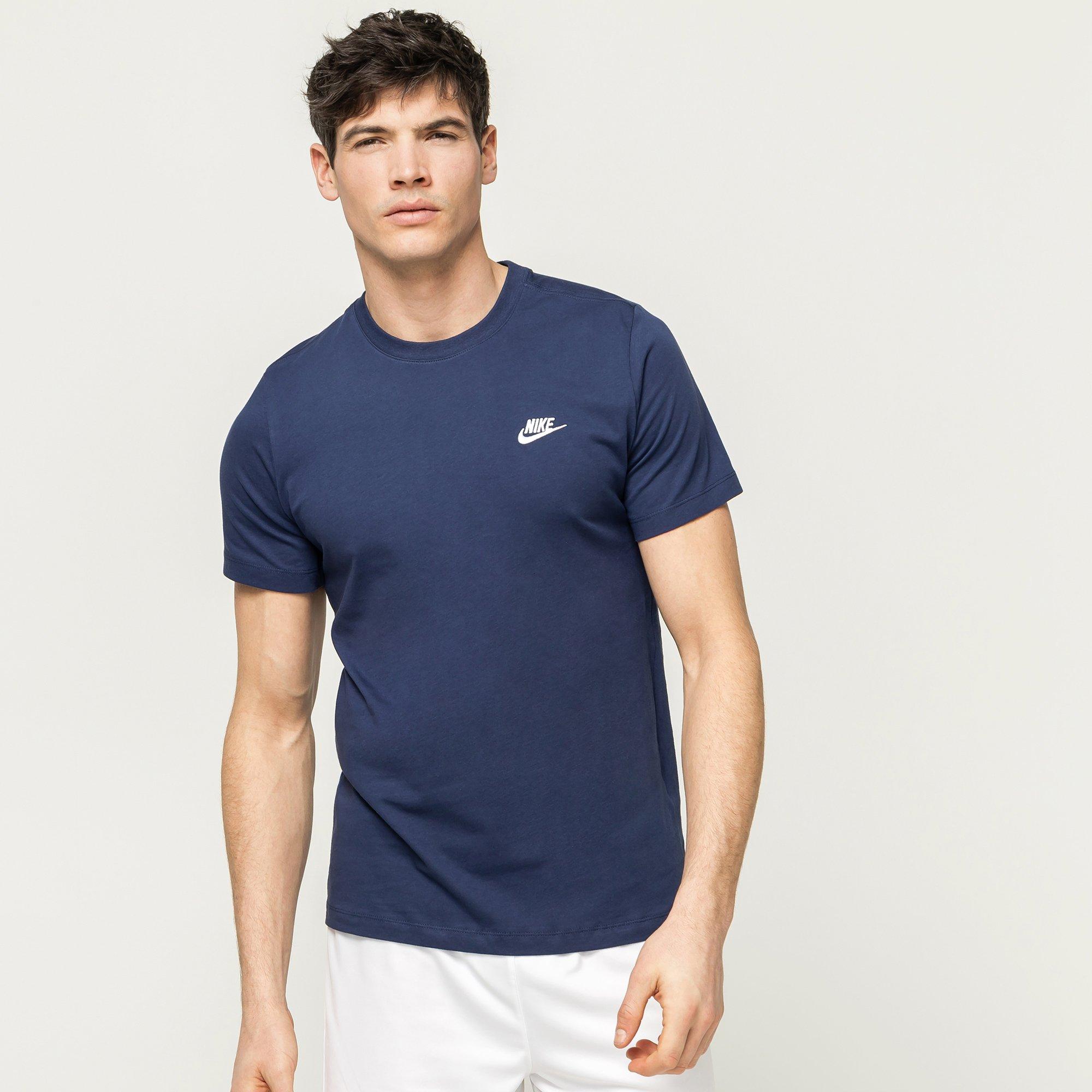 NIKE Sportswear Club\n T-Shirt, Rundhals, kurzarm