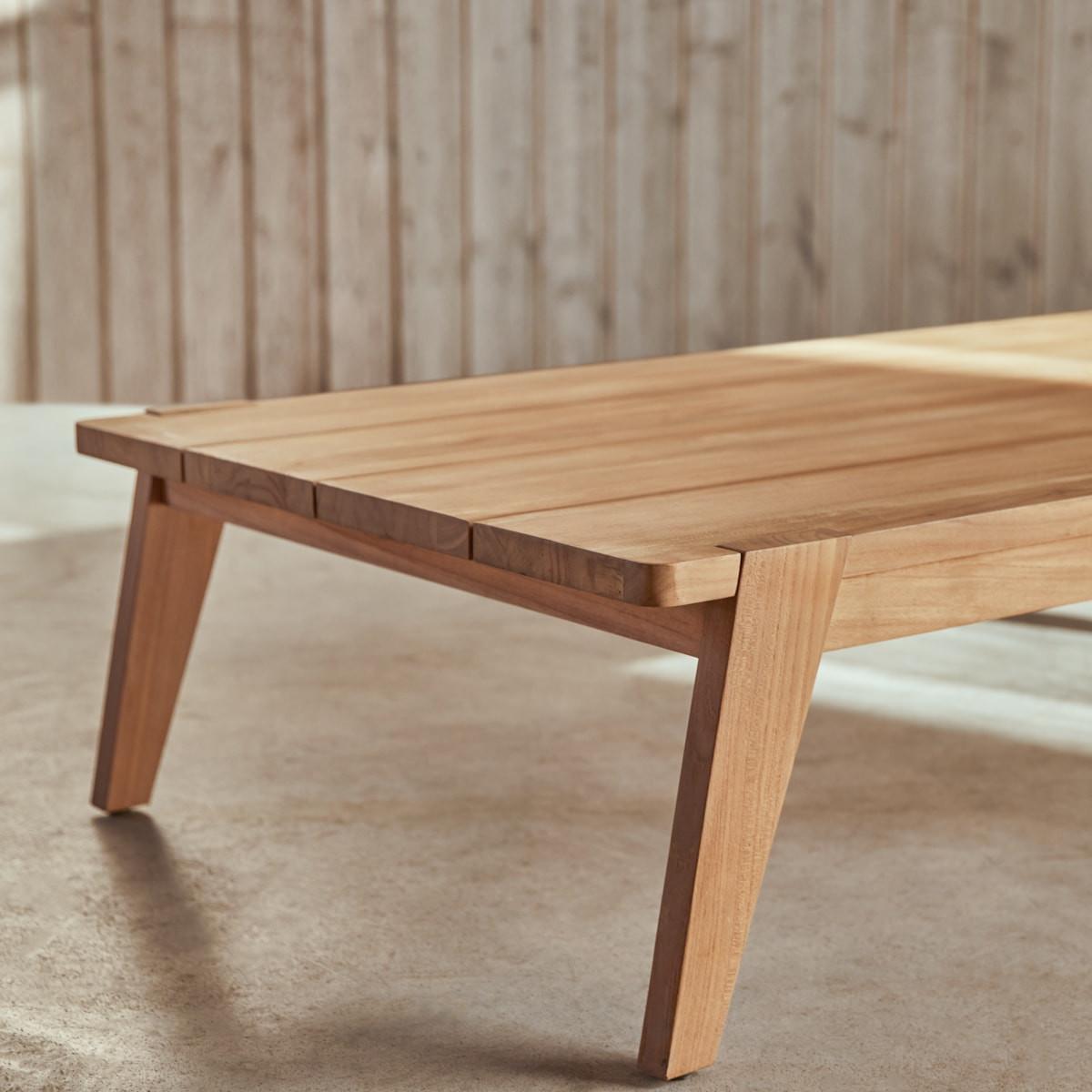Tikamoon Garten-Couchtisch aus massivem Teakholz Olia