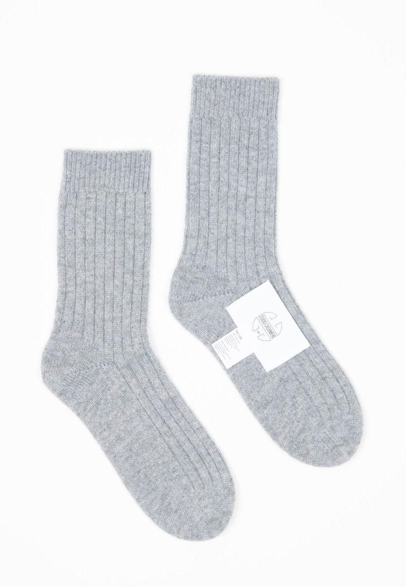 Studio Cashmere8 UNI 12 Strumpfhose aus traditioneller Rippe 4 Fäden - 100% Kaschmir