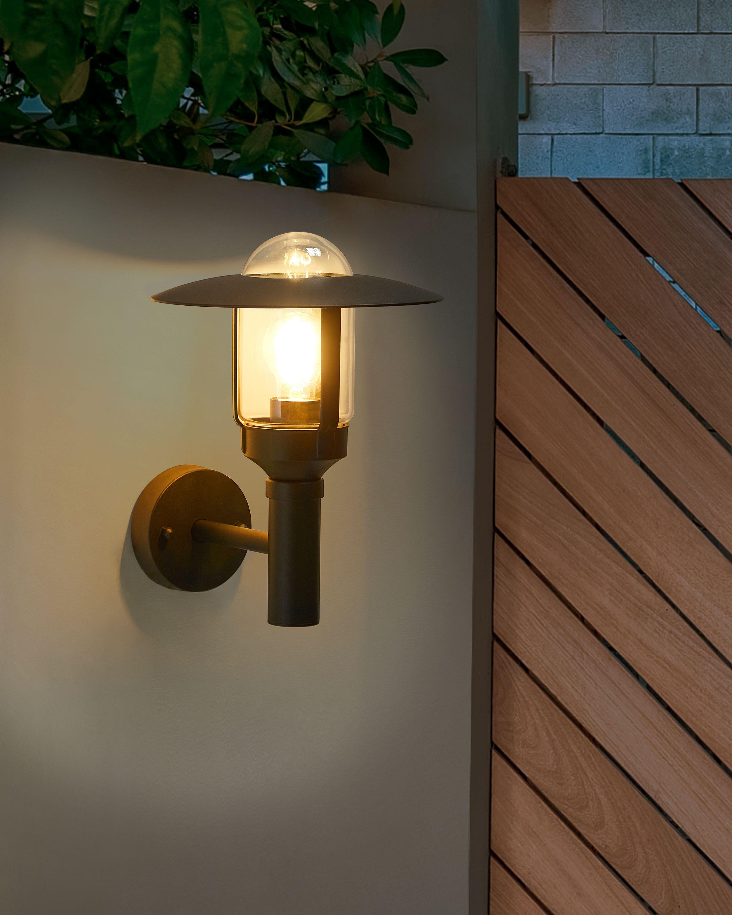 Beliani Aussenwandleuchte aus Aluminium Modern TIZU