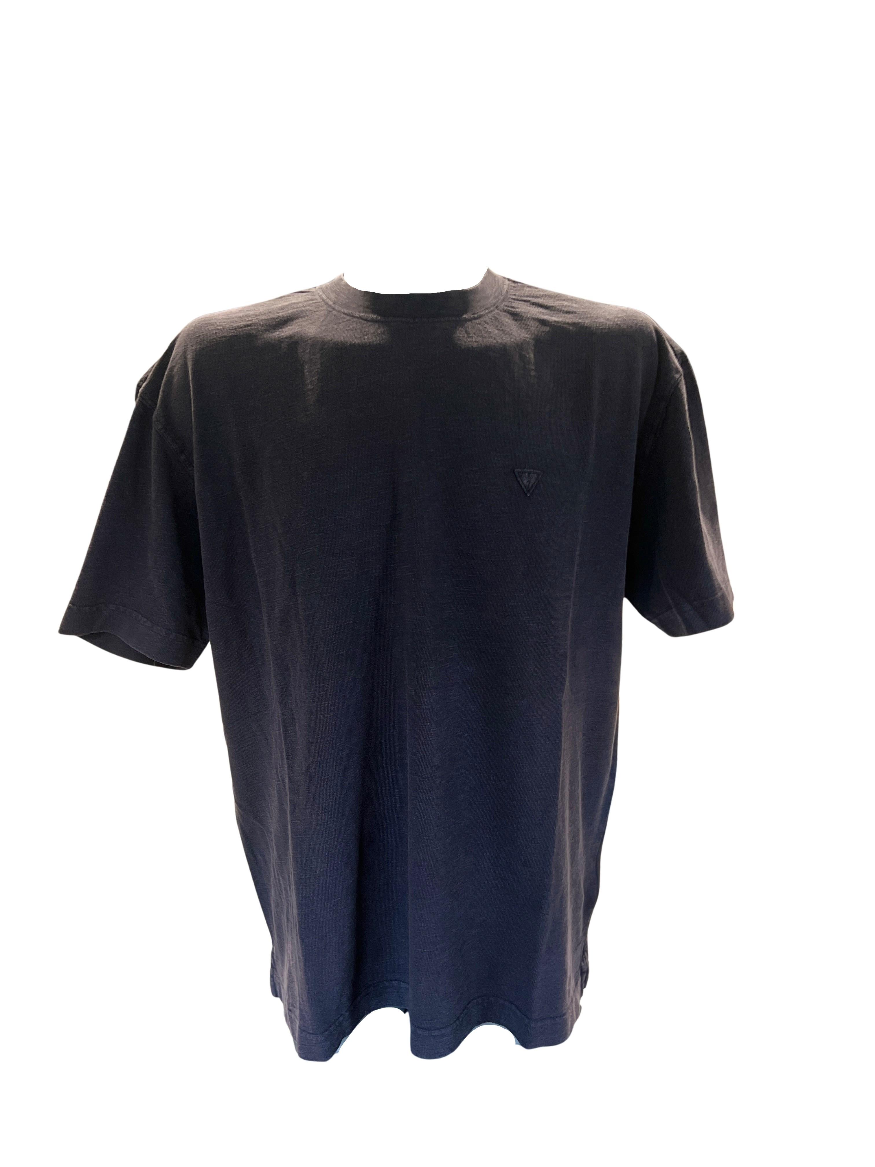 GUESS Small Triangle Treat T-Shirt