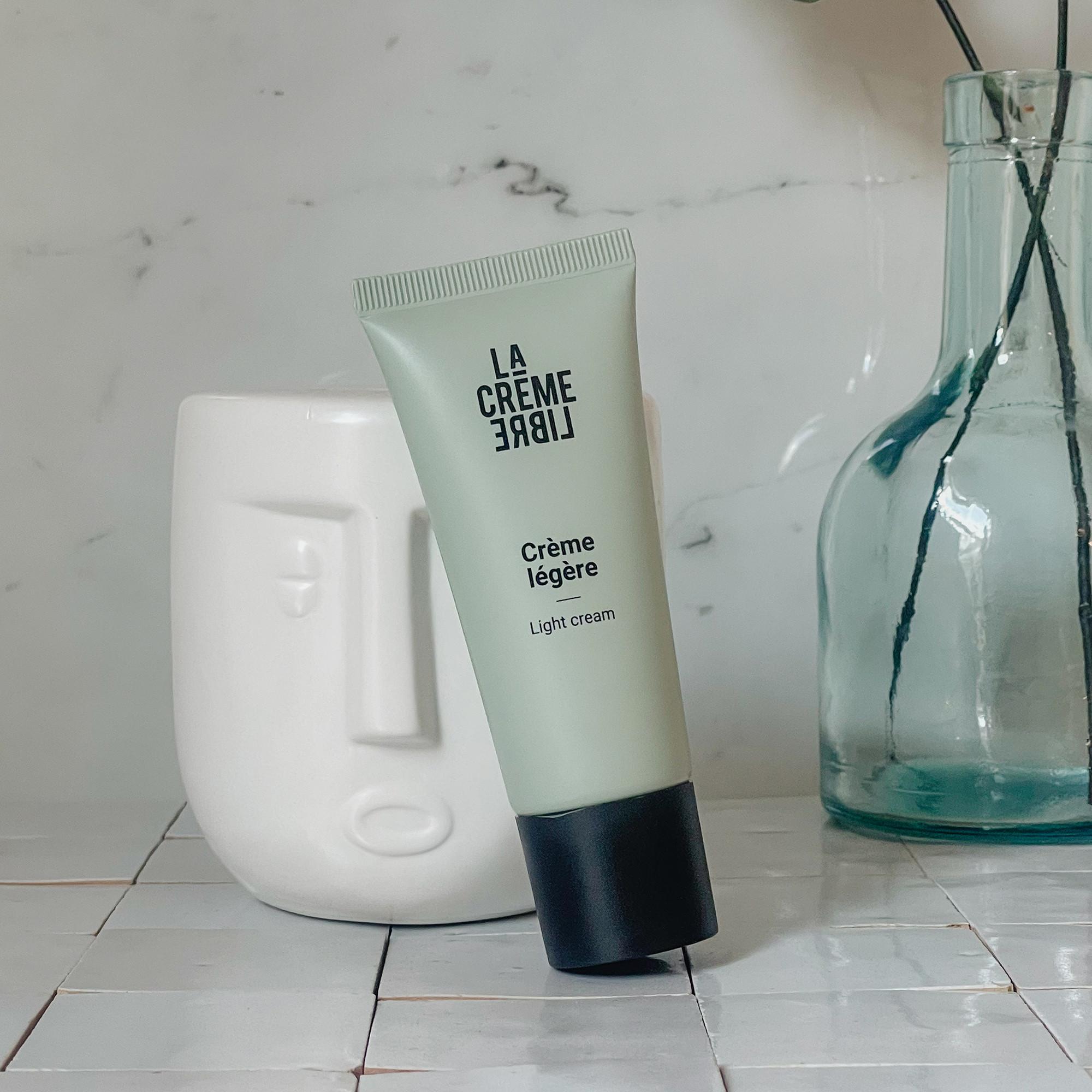 La Creme Libre Crème Légère - Mattierende & klärende Creme