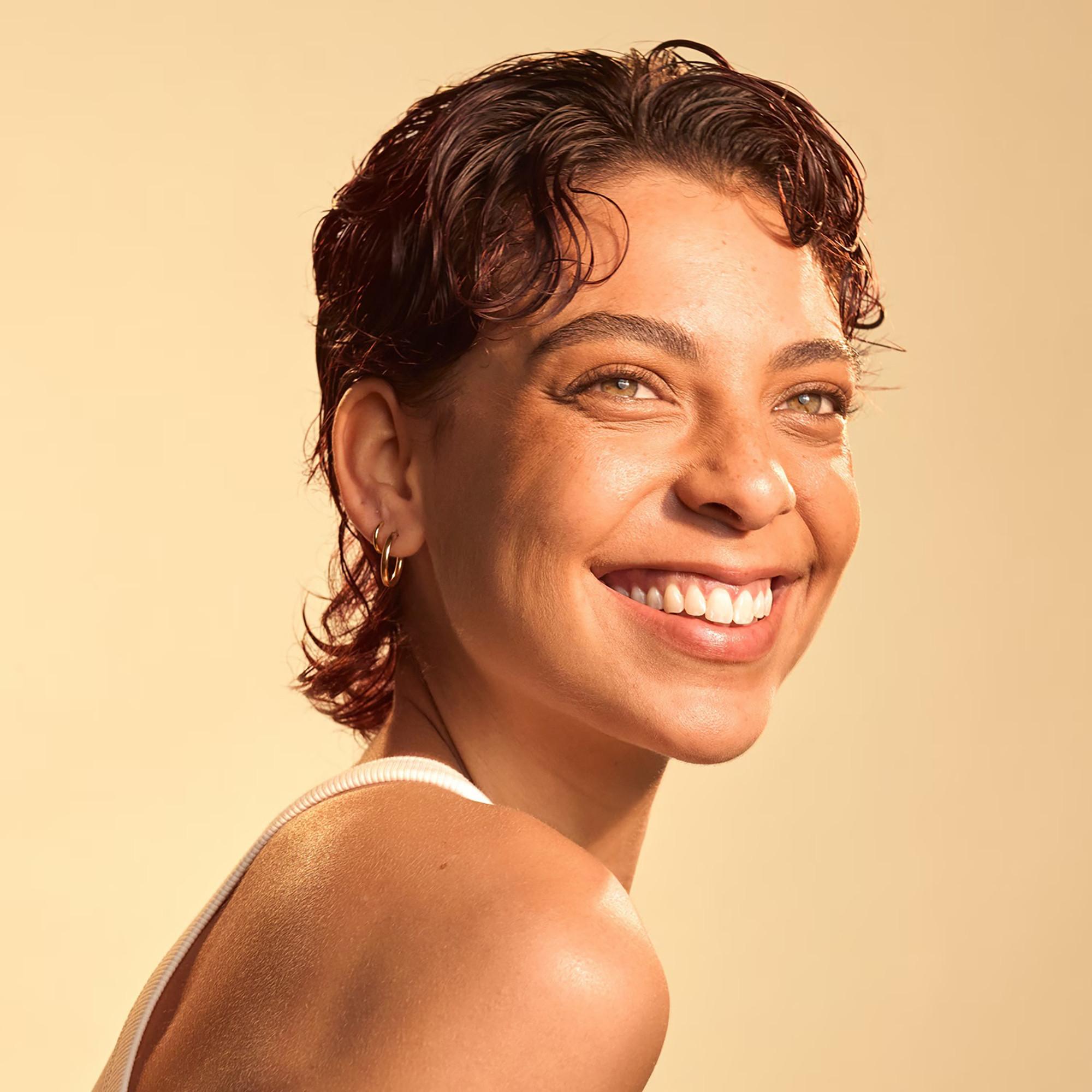 pai The Impossible Tan™ - Feuchtigkeitsspendende Selbstbräunungstropfen