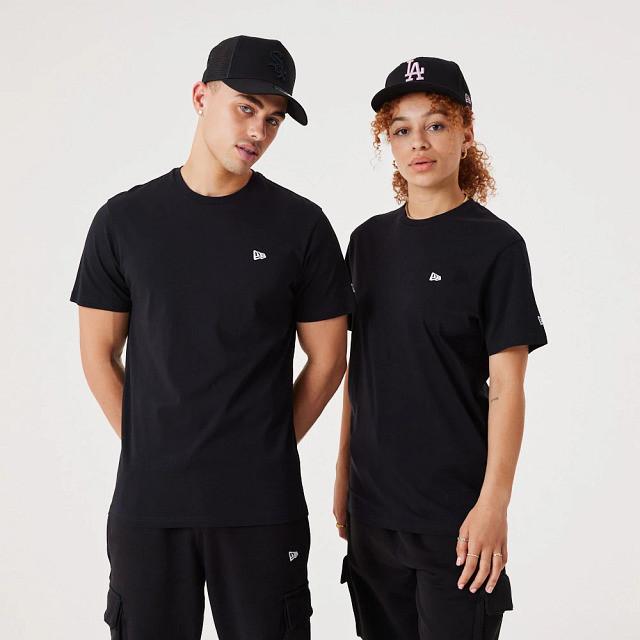 NEW ERA Essentials Kurzarm T-Shirt