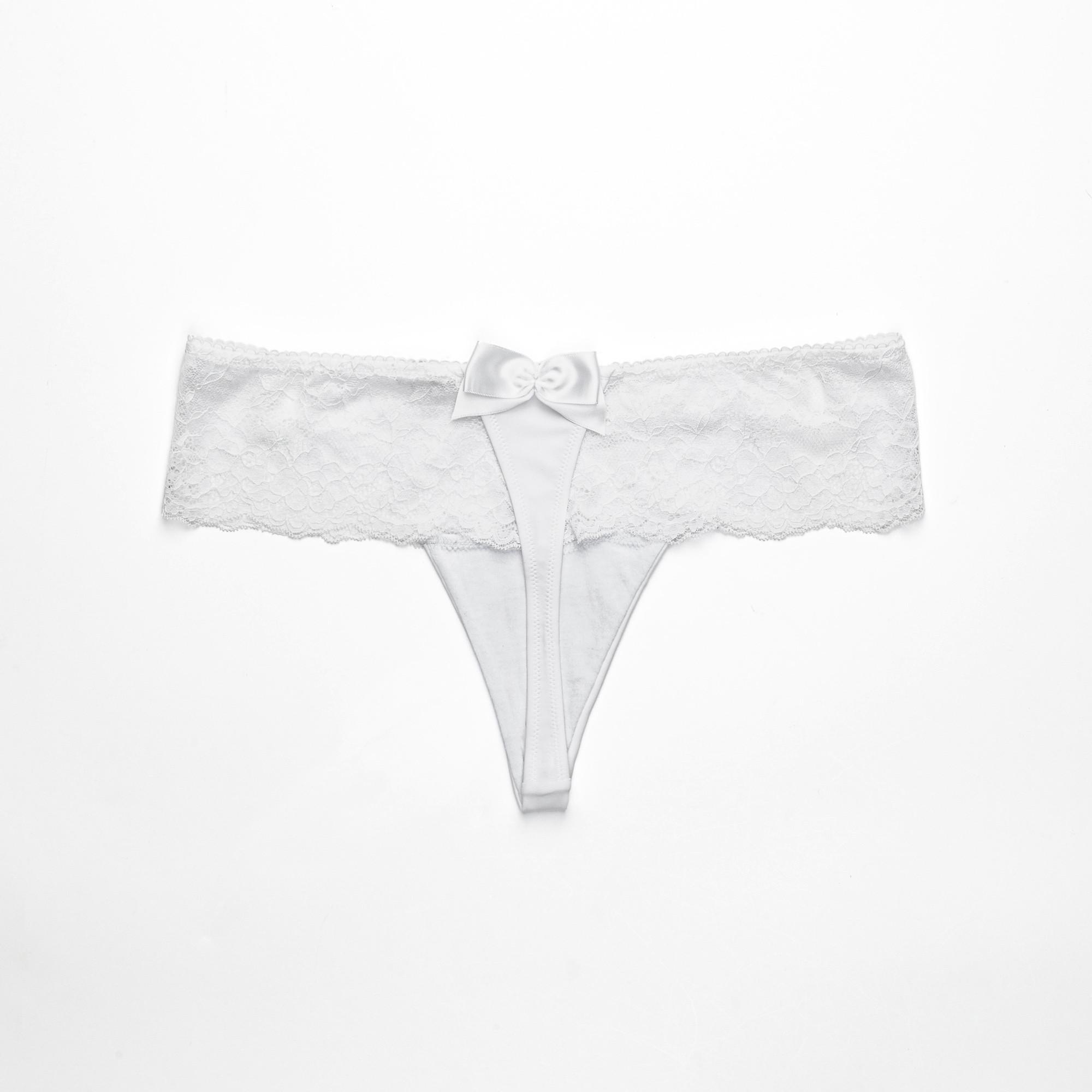 Manor Woman String
