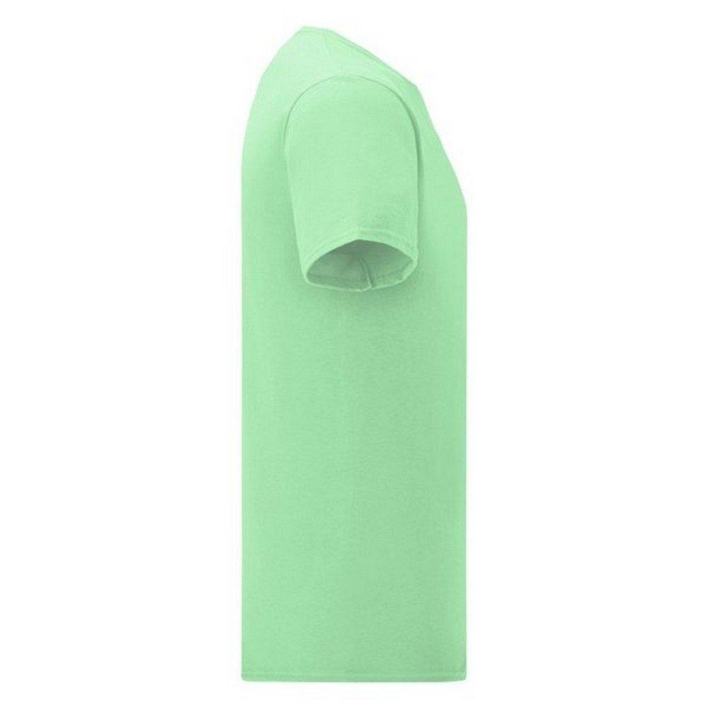 Fruit of the Loom Iconic 150 Slim Fit T-Shirt