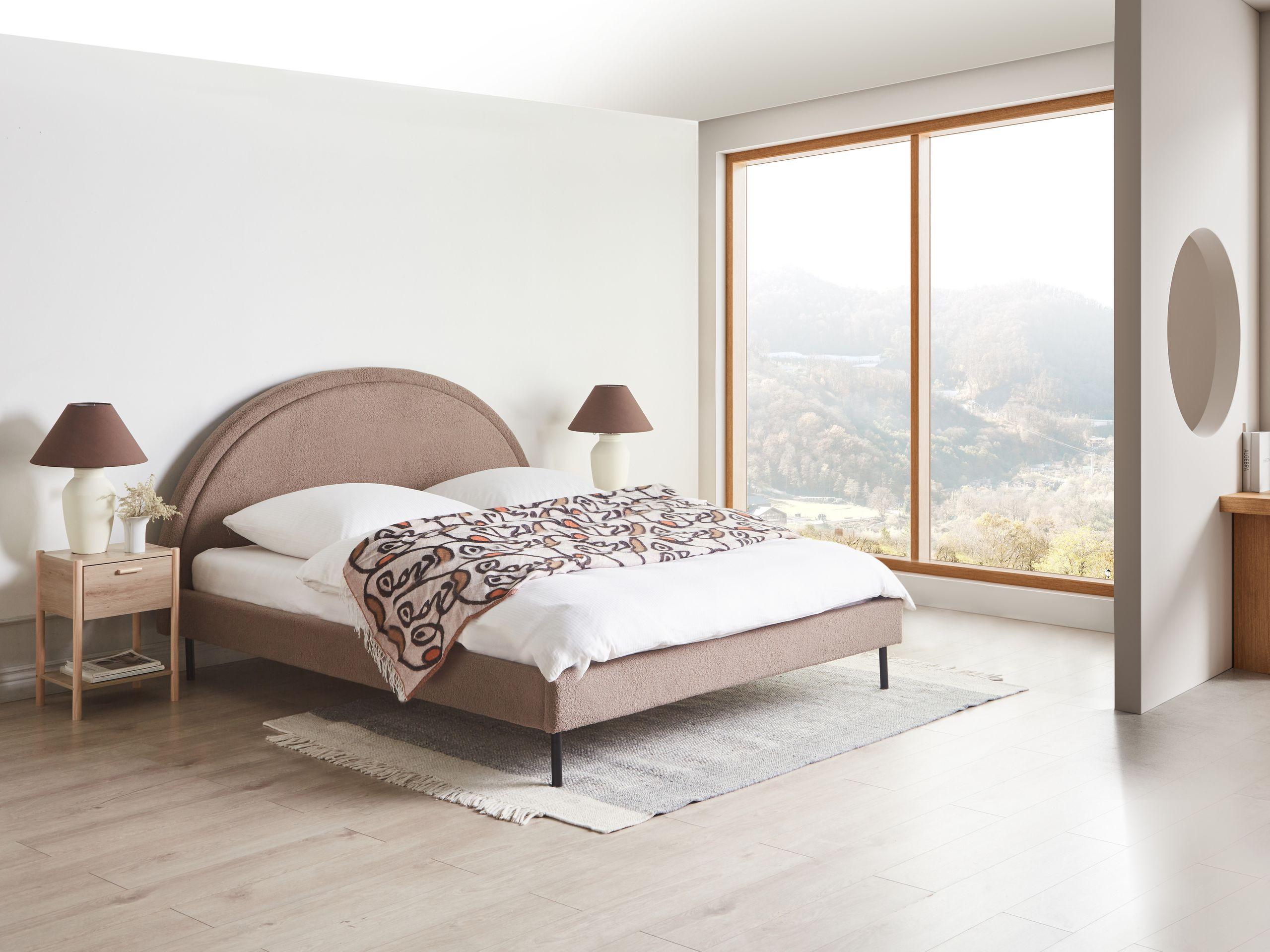 Beliani Bett mit Lattenrost aus Bouclé Retro MARGUT
