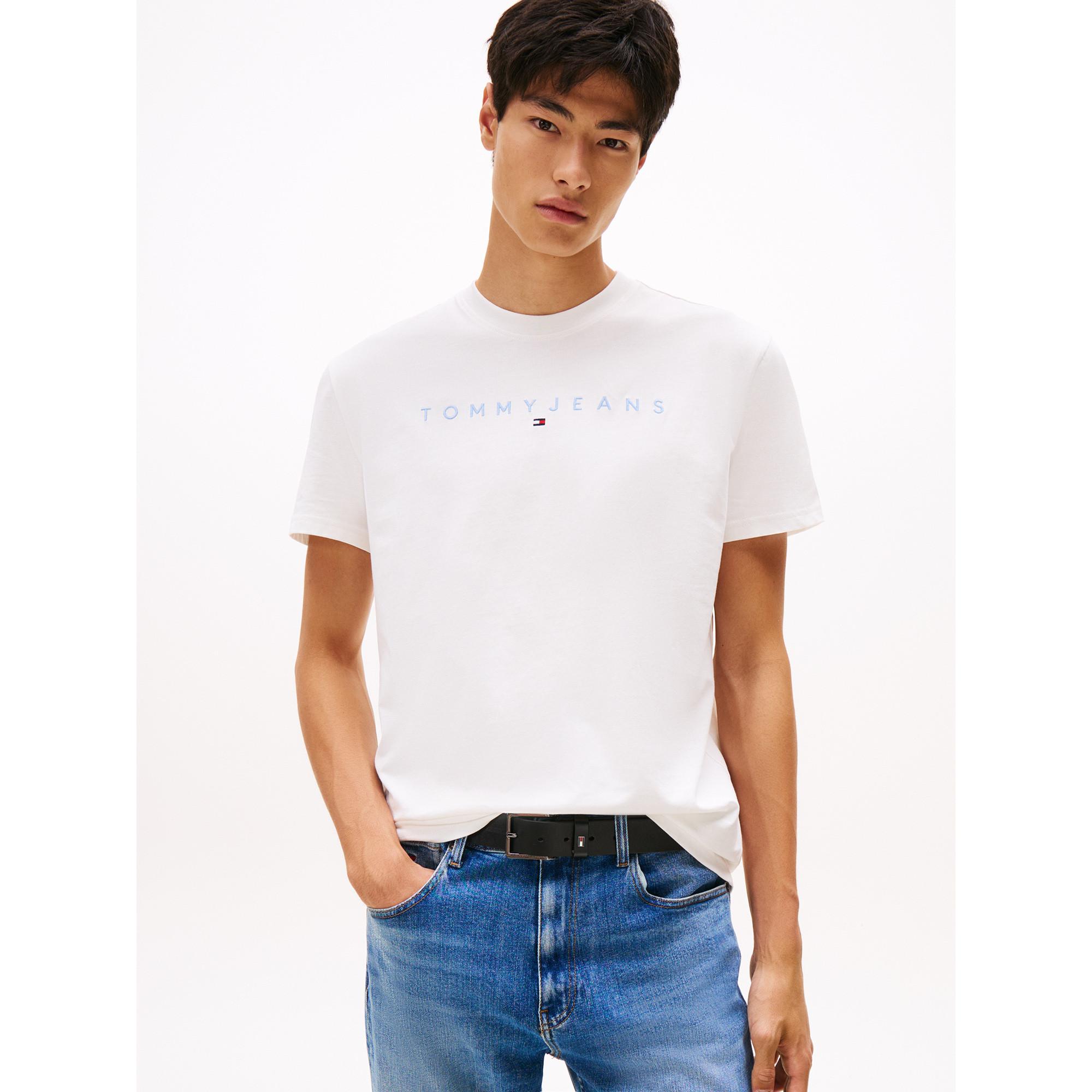 TOMMY JEANS T-Shirt mit aufgesticktem Logo