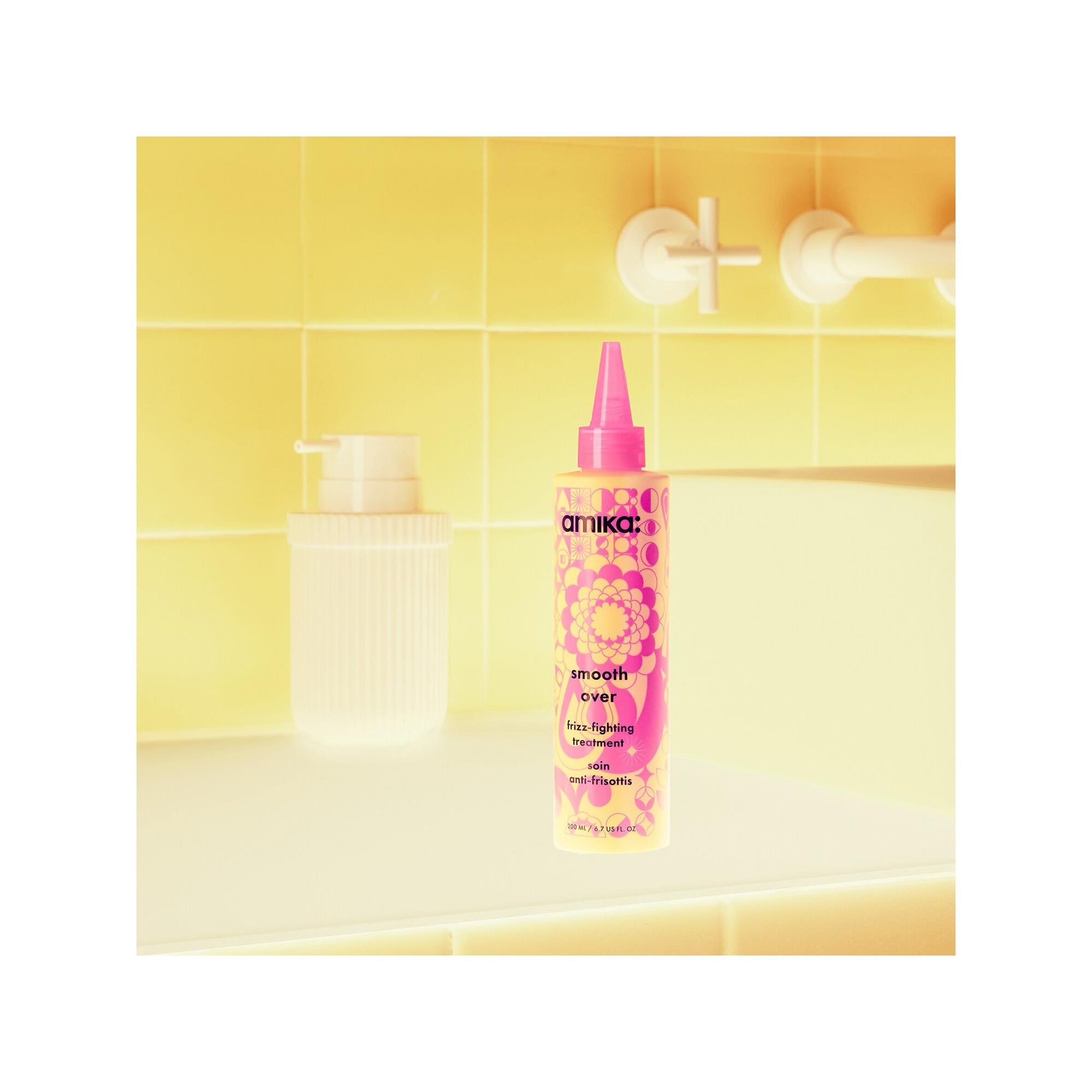 amika Smooth Over - Anti-Frizz-Pflege