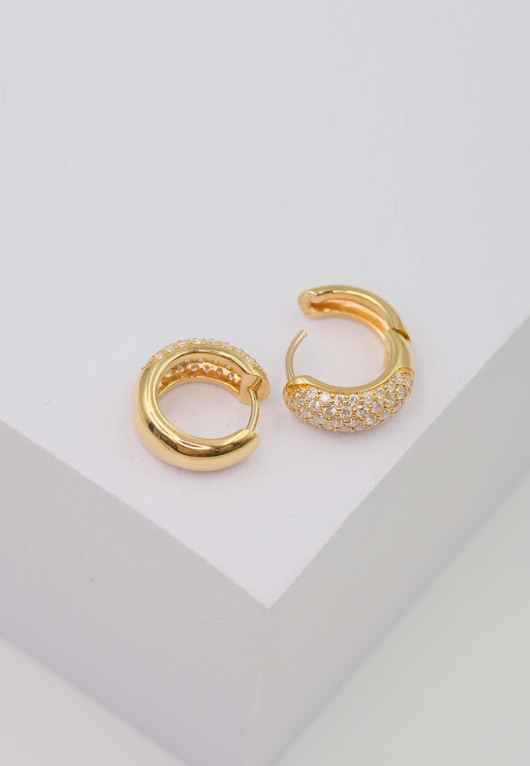 MUAU Schmuck Creolen Gelbgold 750 Brillanten 0.83ct. Scharnier 13.5x5.7mm
