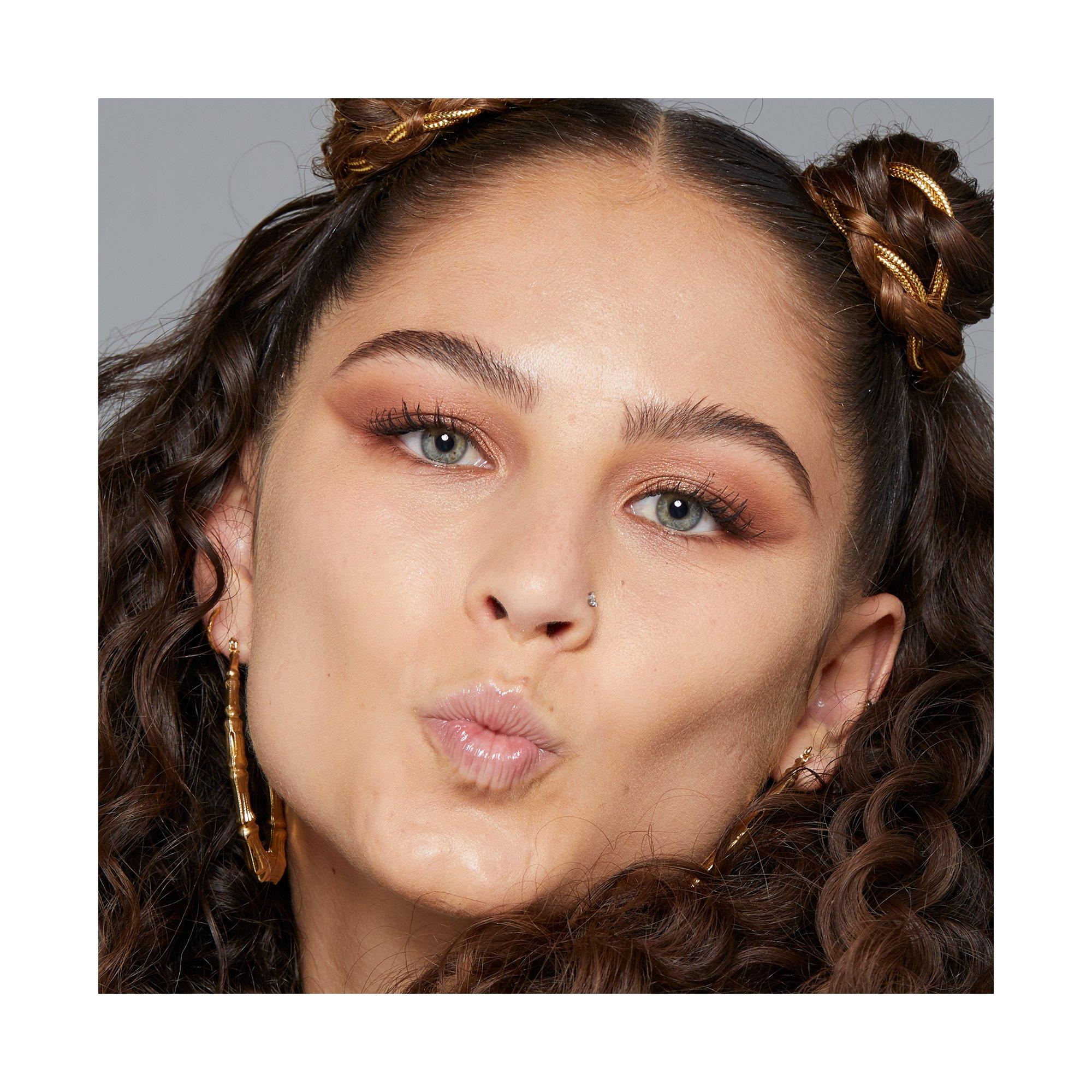 NYX-PROFESSIONAL-MAKEUP On The Rise Liftscara - Black