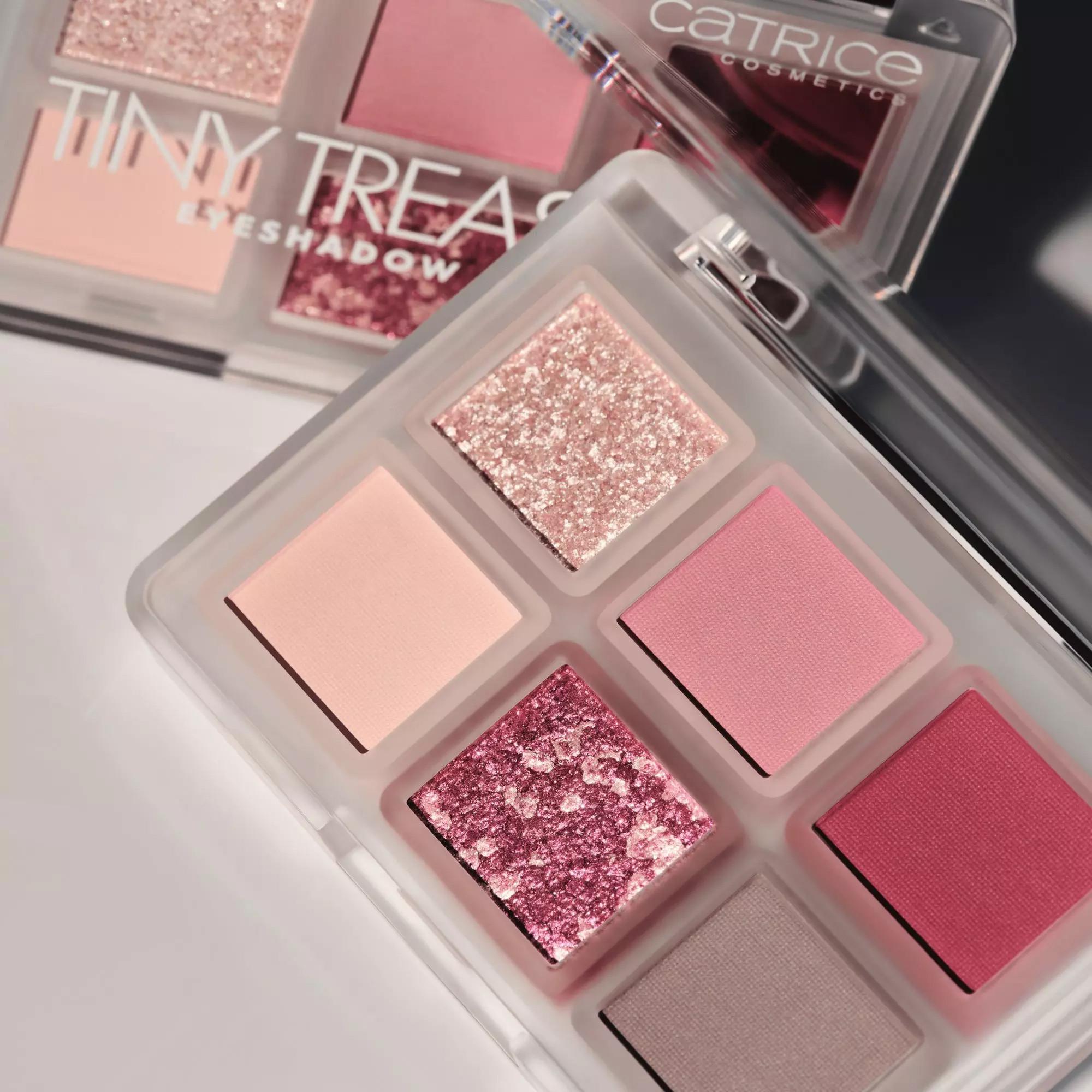 CATRICE Tiny Treasures Eyeshadow Palette