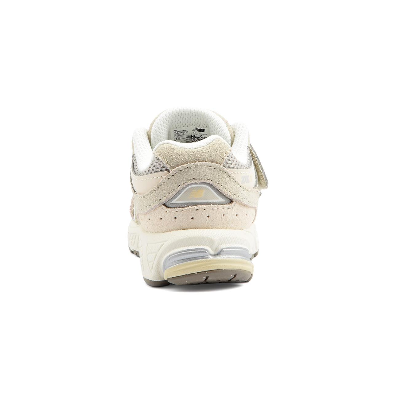 new balance 2002
