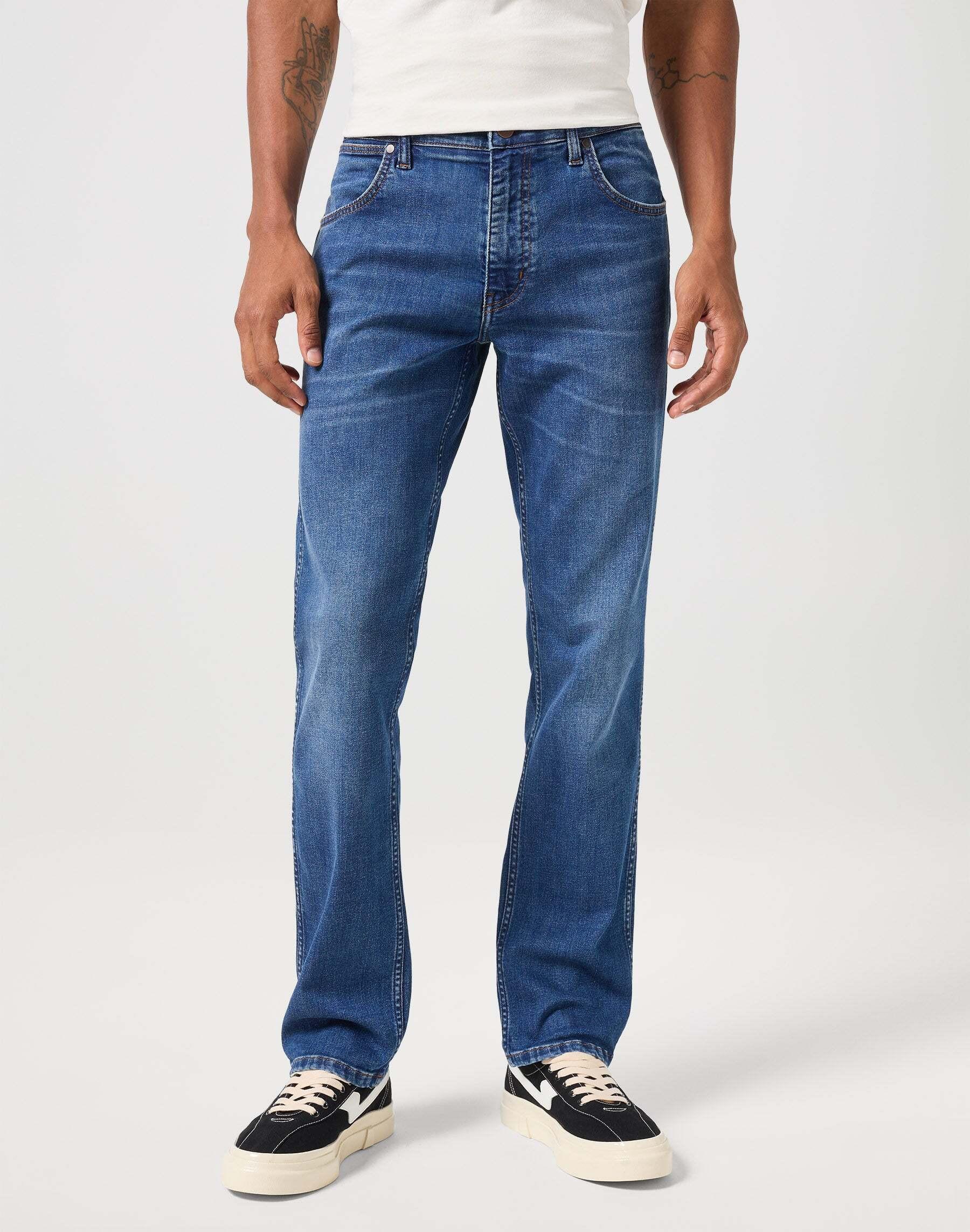 Wrangler Greensboro Straight Leg Low Stretch Jeans
