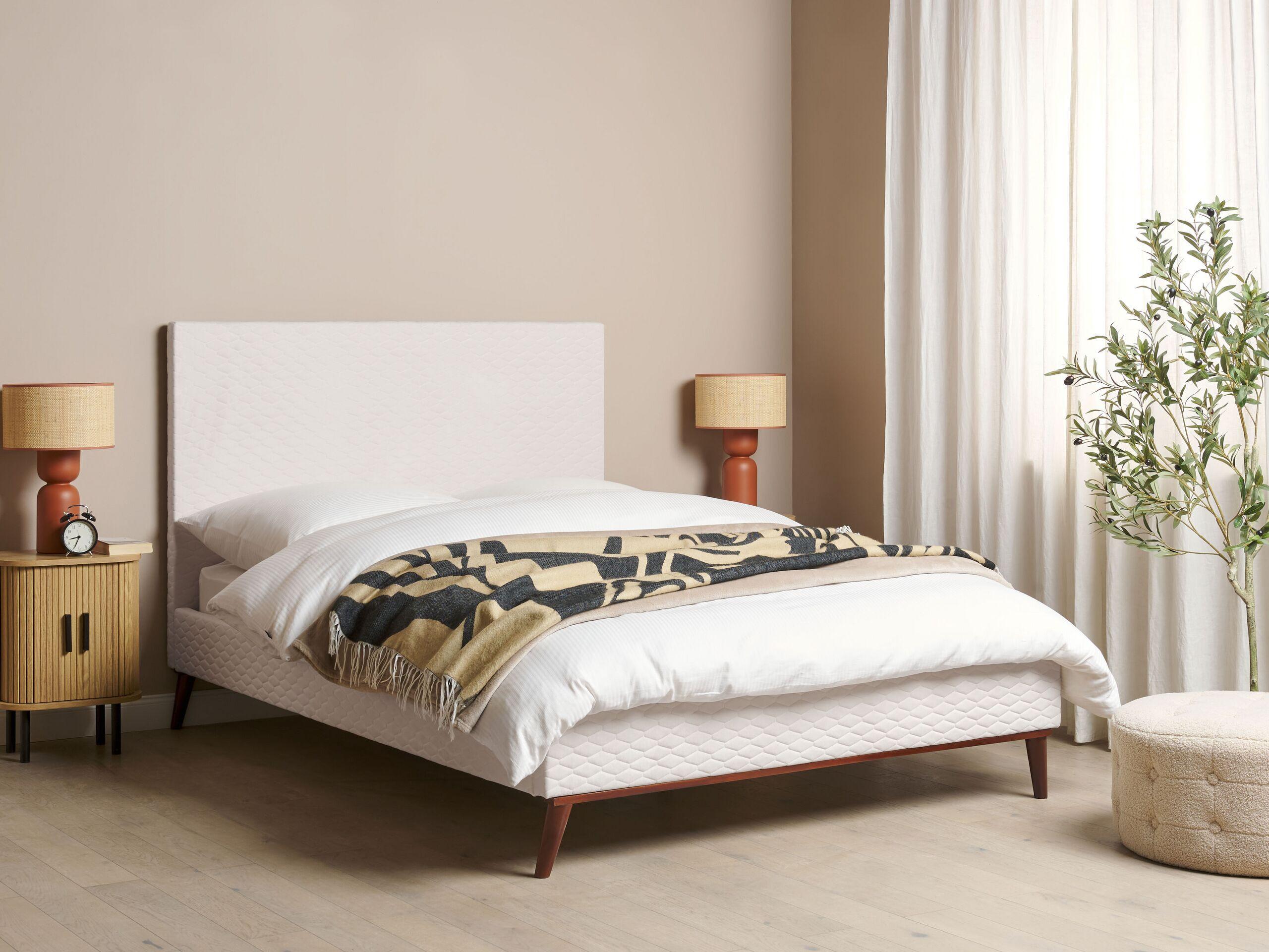 Beliani Bett mit Lattenrost aus Samtstoff Retro BAYONNE