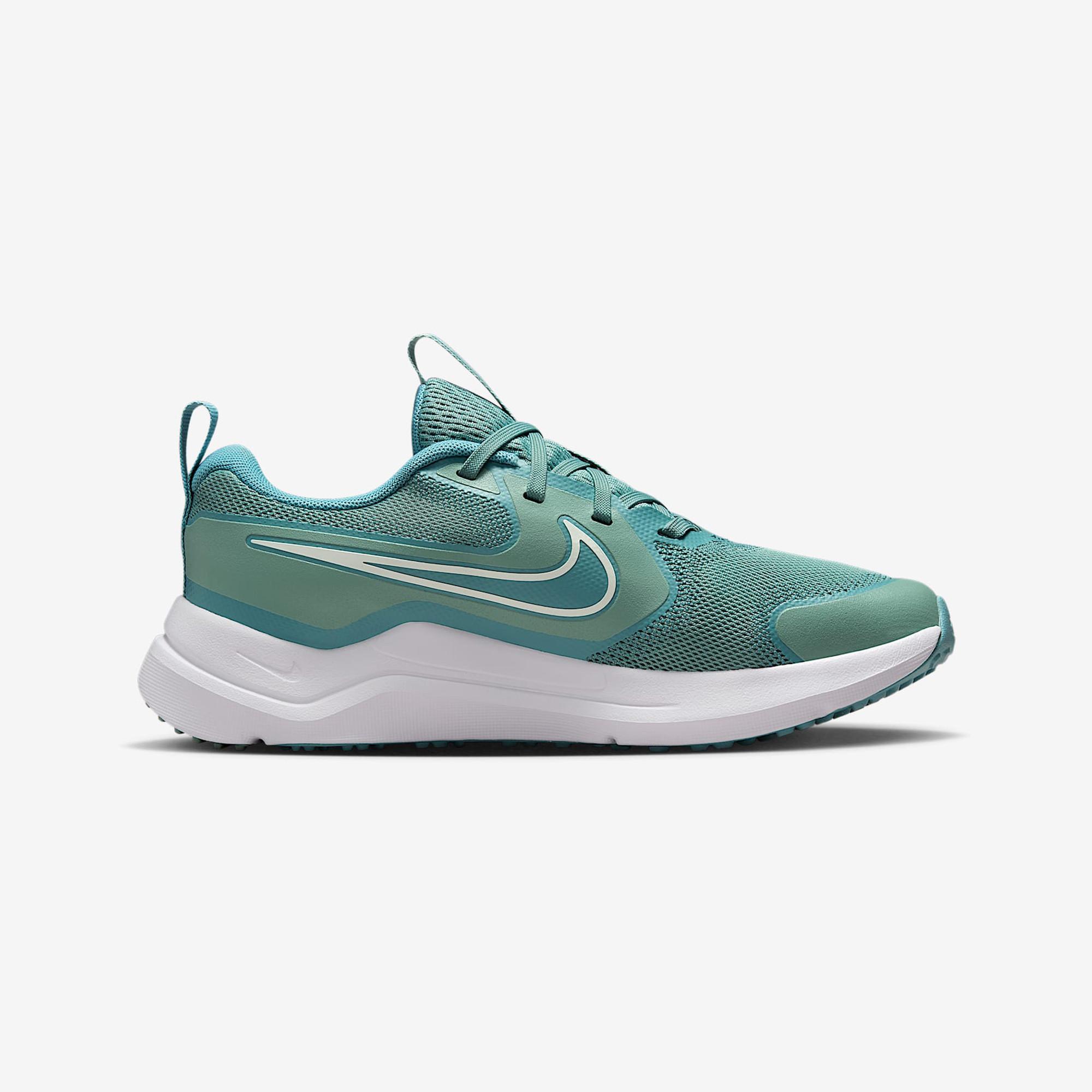 NIKE Sneakers, Low Top