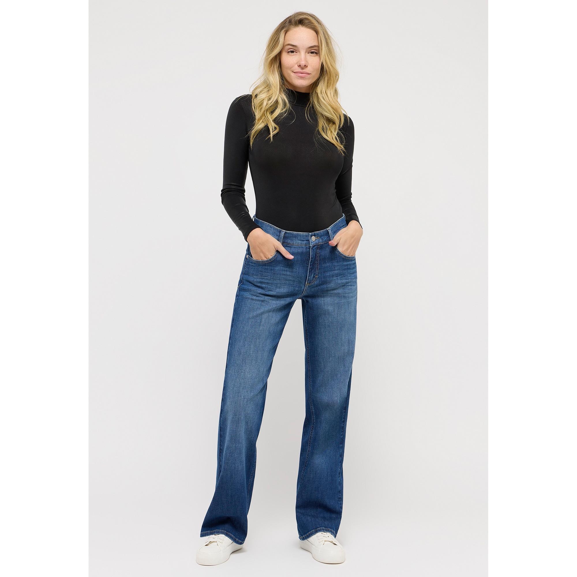 ANGELS Liz Straight Leg Jeans