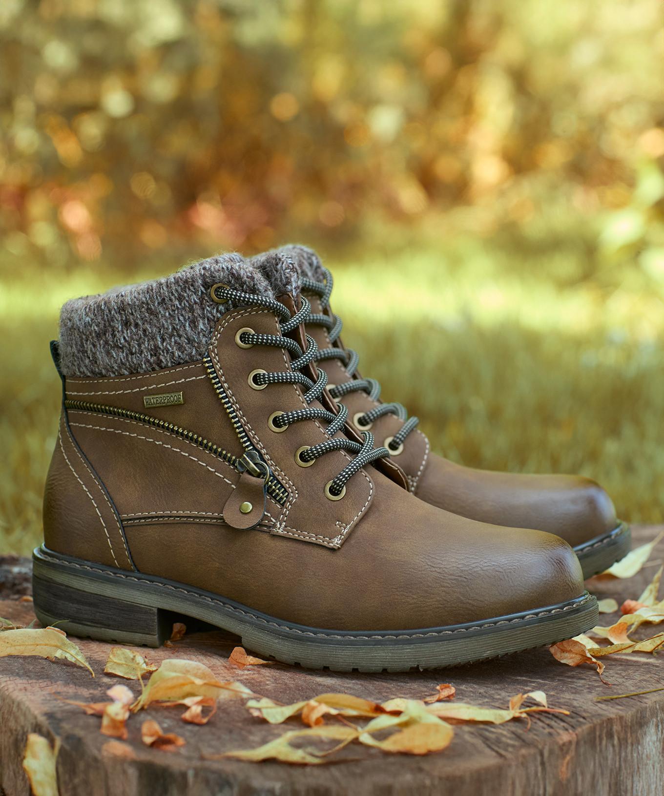 Joe Browns Wanderstiefeletten im Herbststil