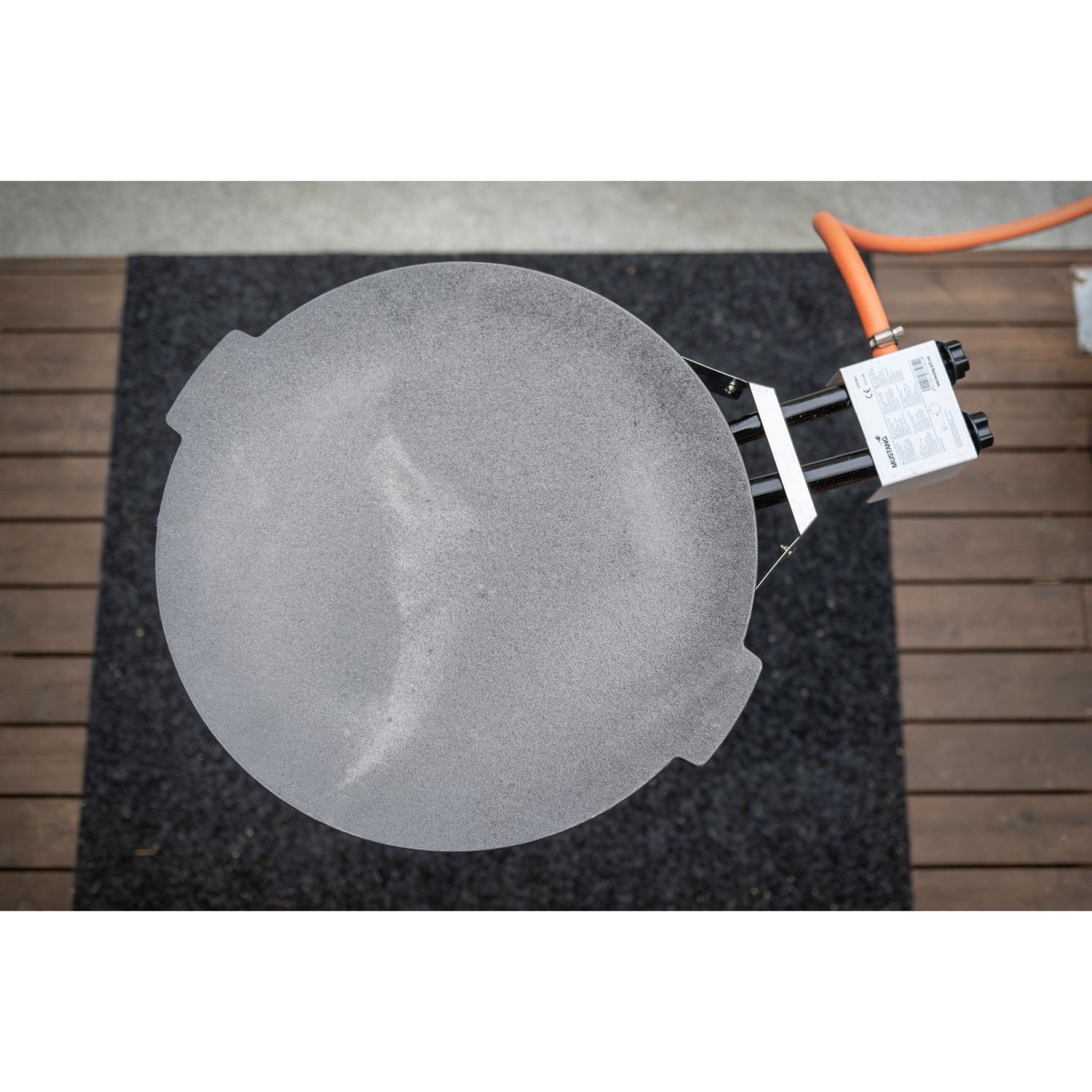 Mustang Bratpfanne 45 cm inklusive Beine.