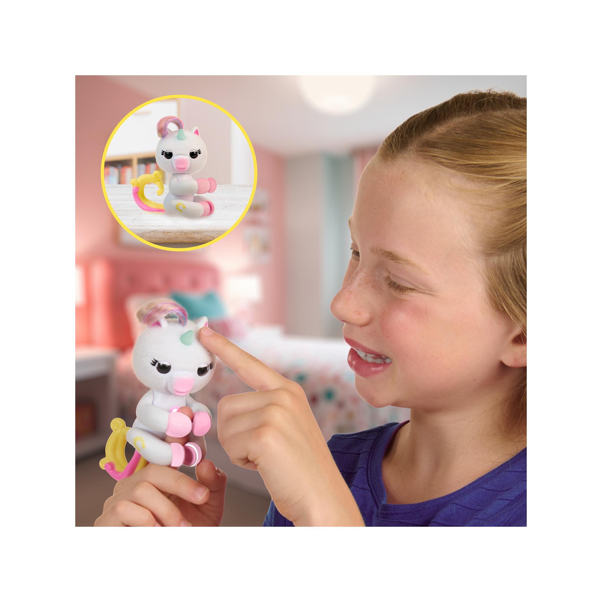 Wow Wee Fingerling Unicorn Lulu