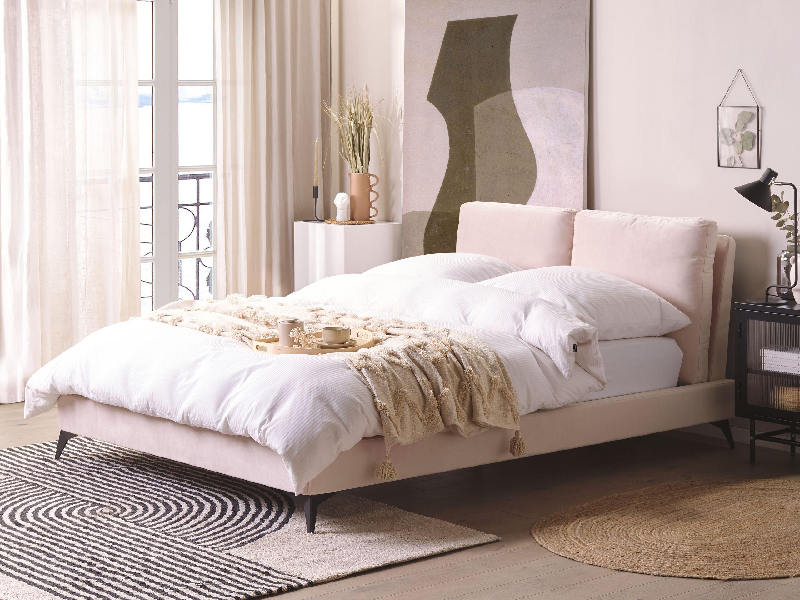 Beliani Bett mit Lattenrost aus Samtstoff Modern MELLE