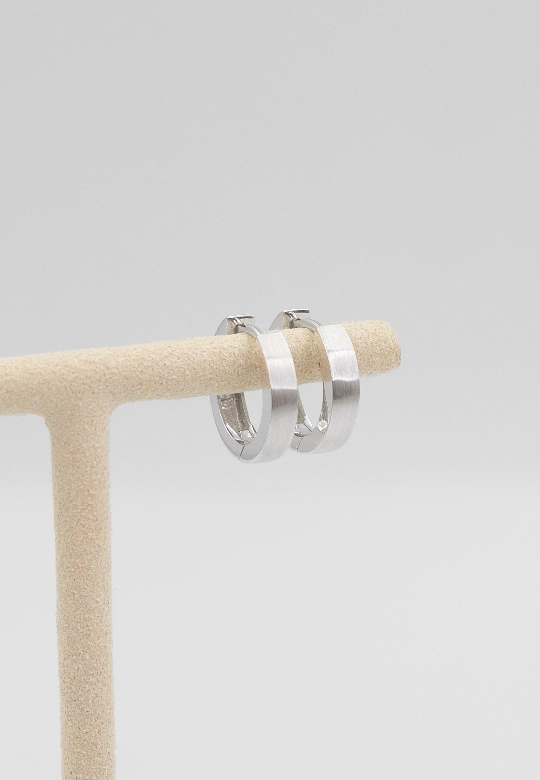 MUAU Schmuck Creolen Weissgold 750, 14mm