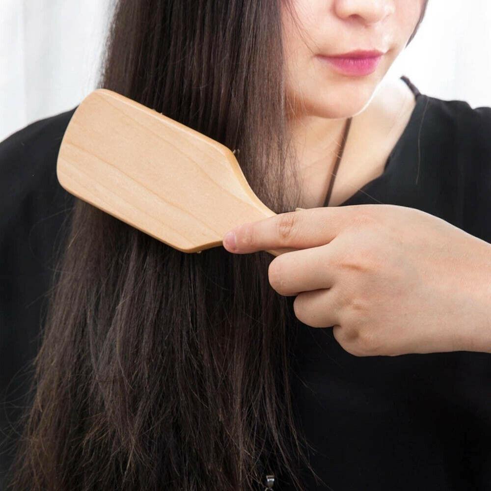 B2X Haarbürste aus Holz - rechteckig