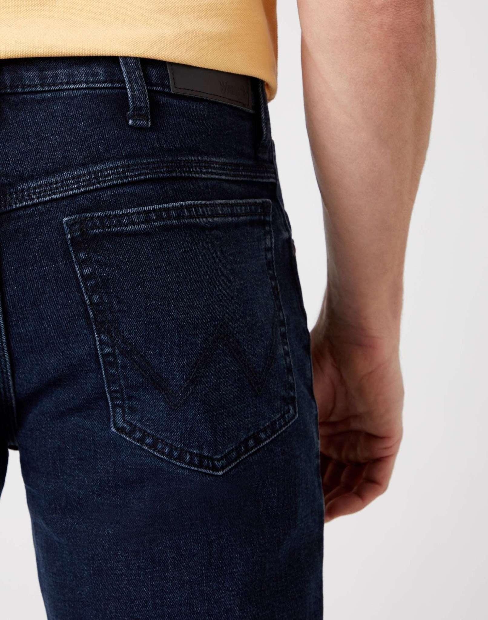 Wrangler Straight Leg Jeans
