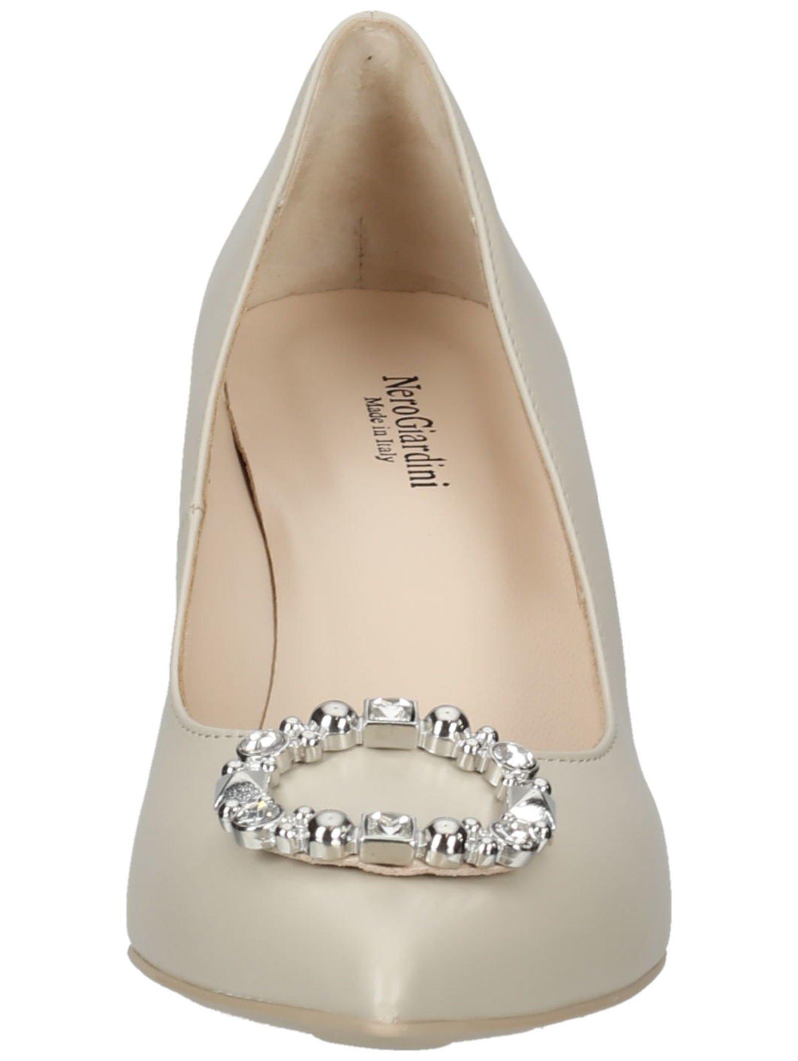 Nero Giardini Pumps