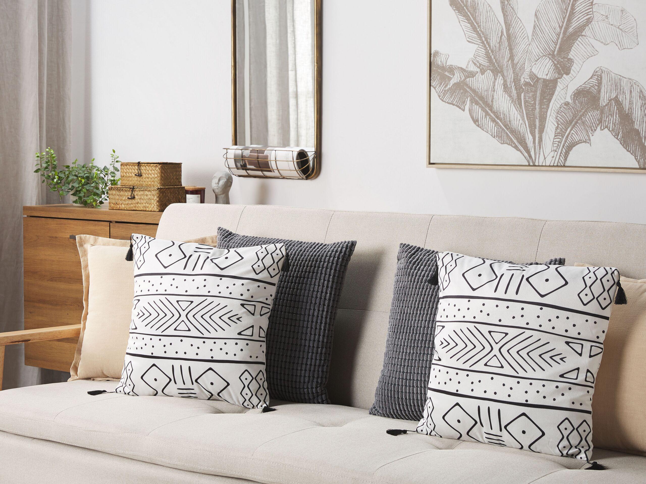 Beliani Dekokissen 2er Set aus Samtstoff Modern SCHEFFLERA