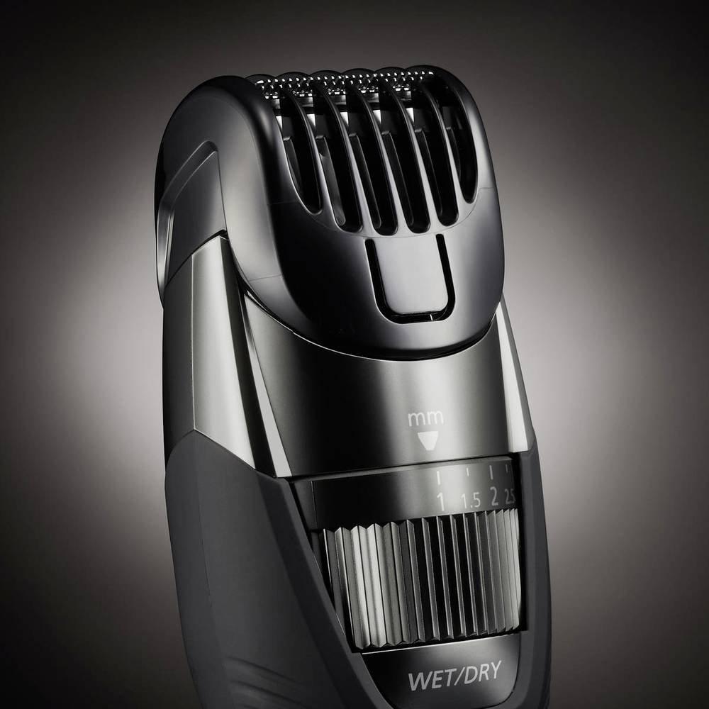 Panasonic Bartschneider mit praktischer Ladestation